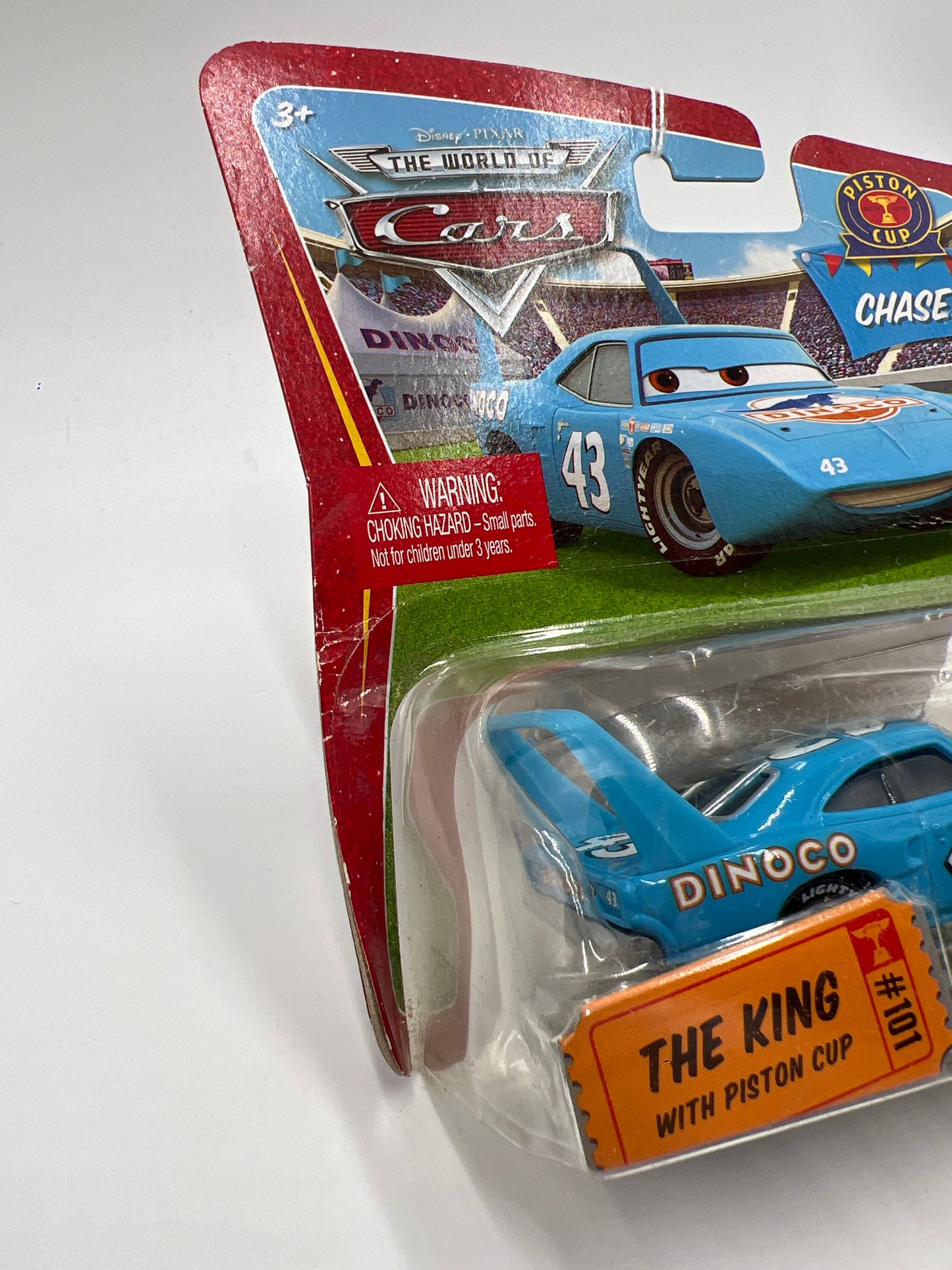 Disney Pixar The World Of Cars #101 CHASE The King With Piston Cup 140B