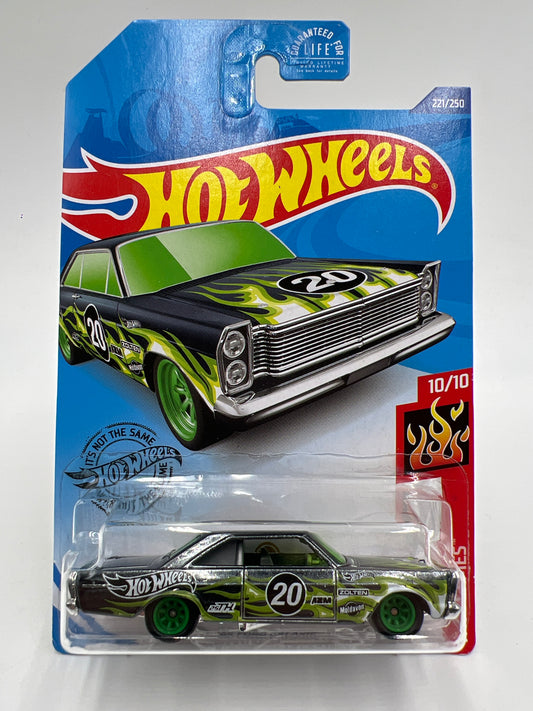 2020 Hot Wheels Super Treasure Hunt #221 65 Ford Galaxie W/Protector