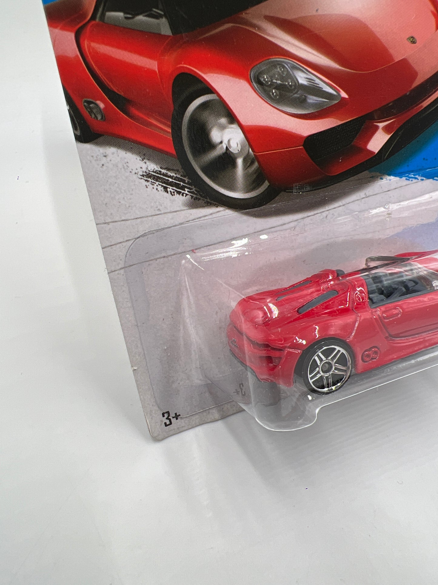 2013 Hot Wheels Showroom #175 Porsche 918 Spyder Red