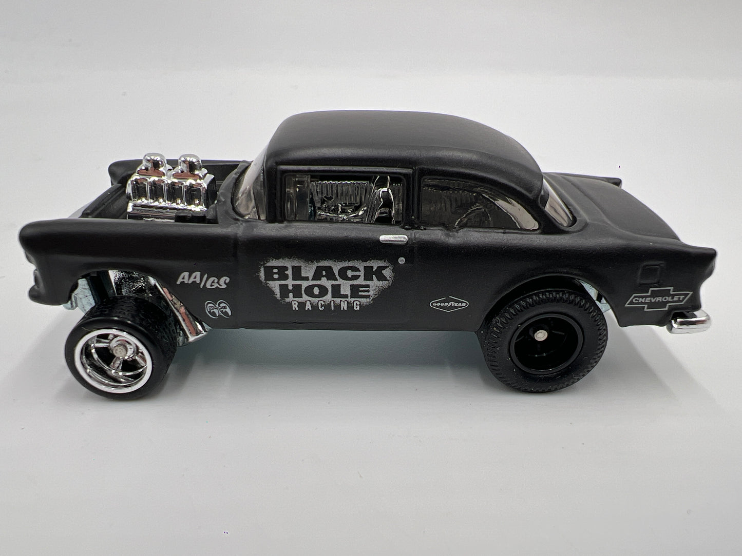 Hot Wheels 1/64 Premium Diorama Set 55 Chevy Bel Air Gasser Matte Black Hole Loose