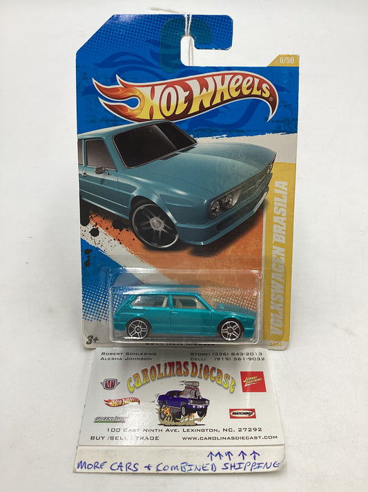 2011 Hot Wheels #008 Blue Volkswagen Brasilia 96A