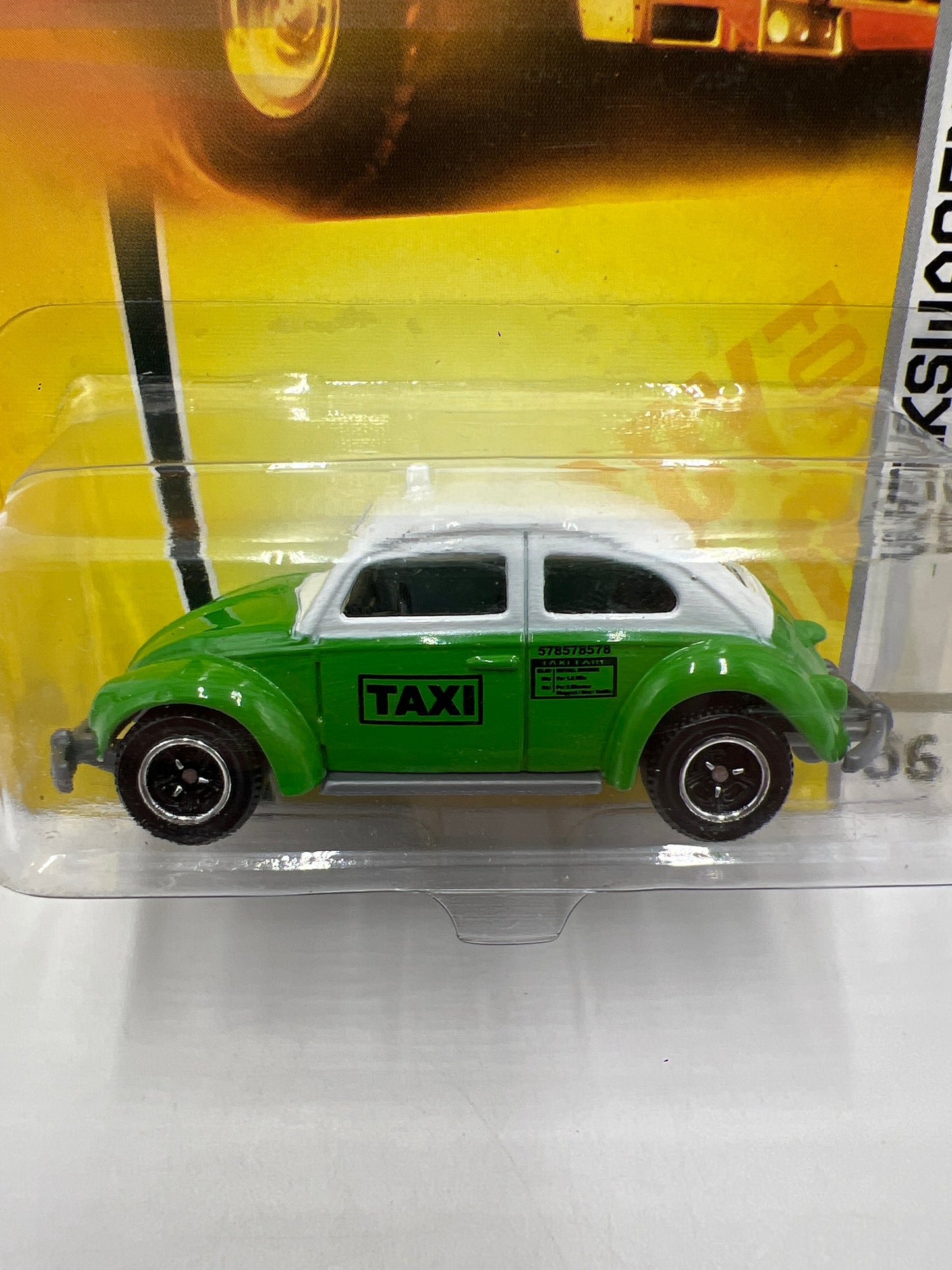 Matchbox City Action #56 Volkswagen Beetle Taxi Green 209D