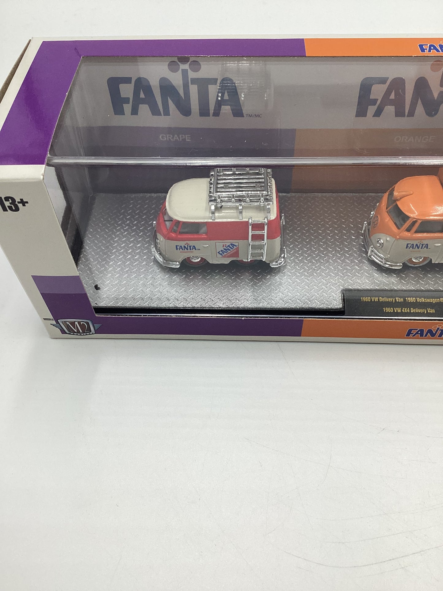 M2 Machines Auto Haulers Fanta 1960 VW Delivery Van/ 1960 VW 4x4 Delivery Van & 1960 Volkswagen Type 2 Pick Up TW25