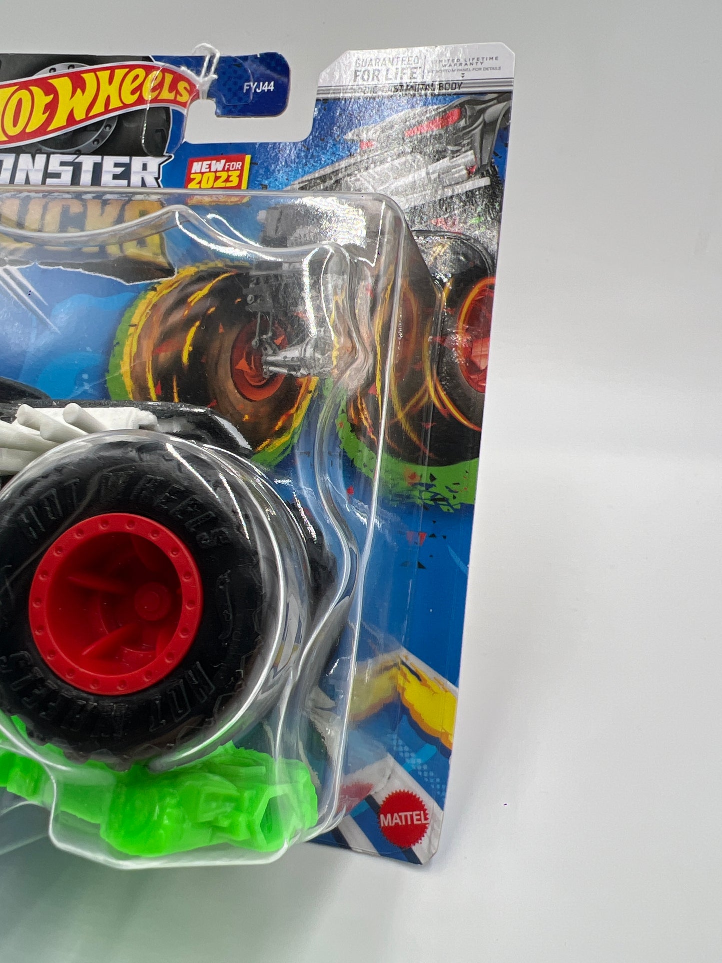 2023 Hot Wheels Monster Trucks Beast Bashers #2 Ratical Racer 133i