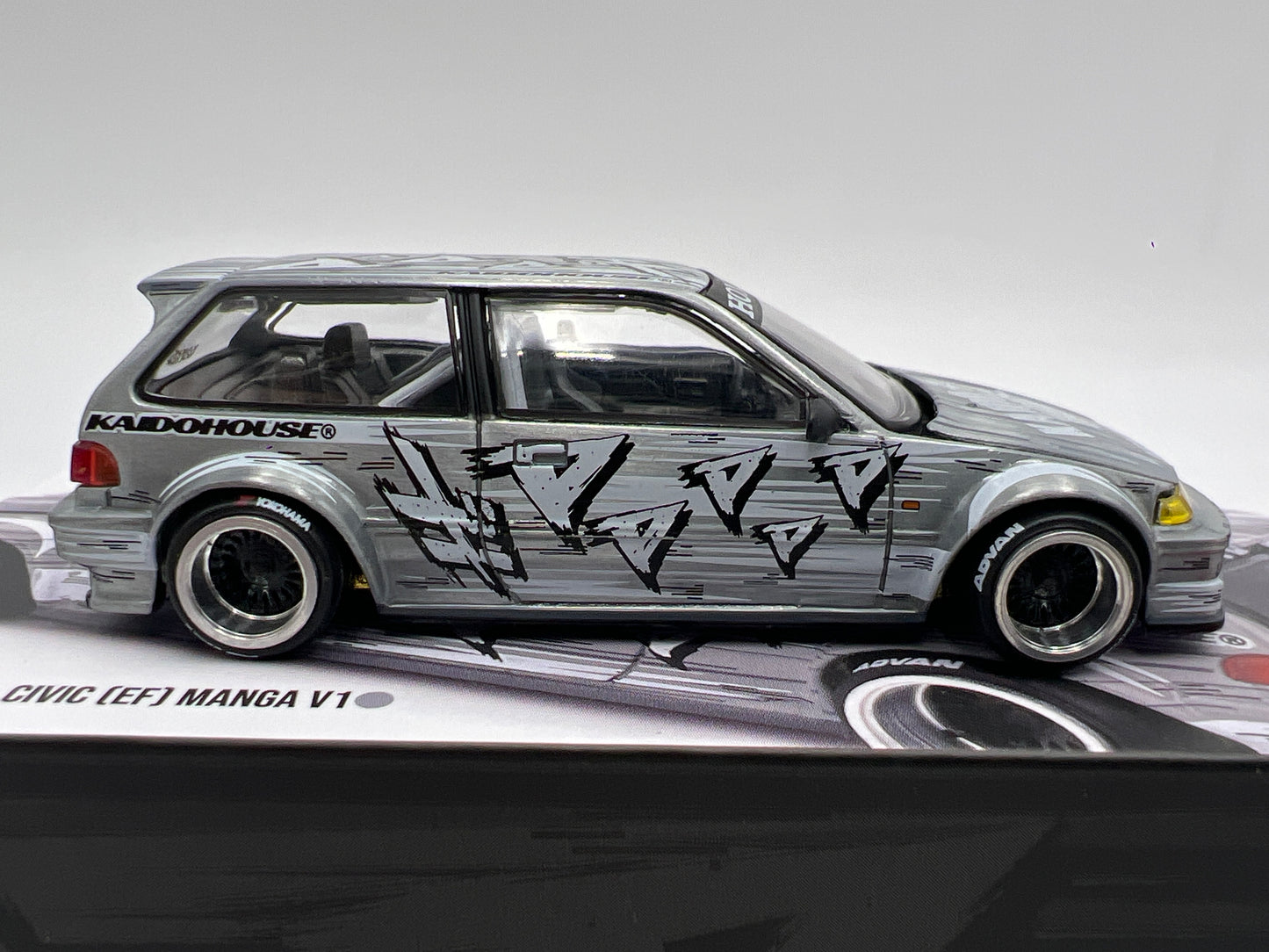 Mini GT Kaido House #260 CHASE Honda Civic EF Manga V1
