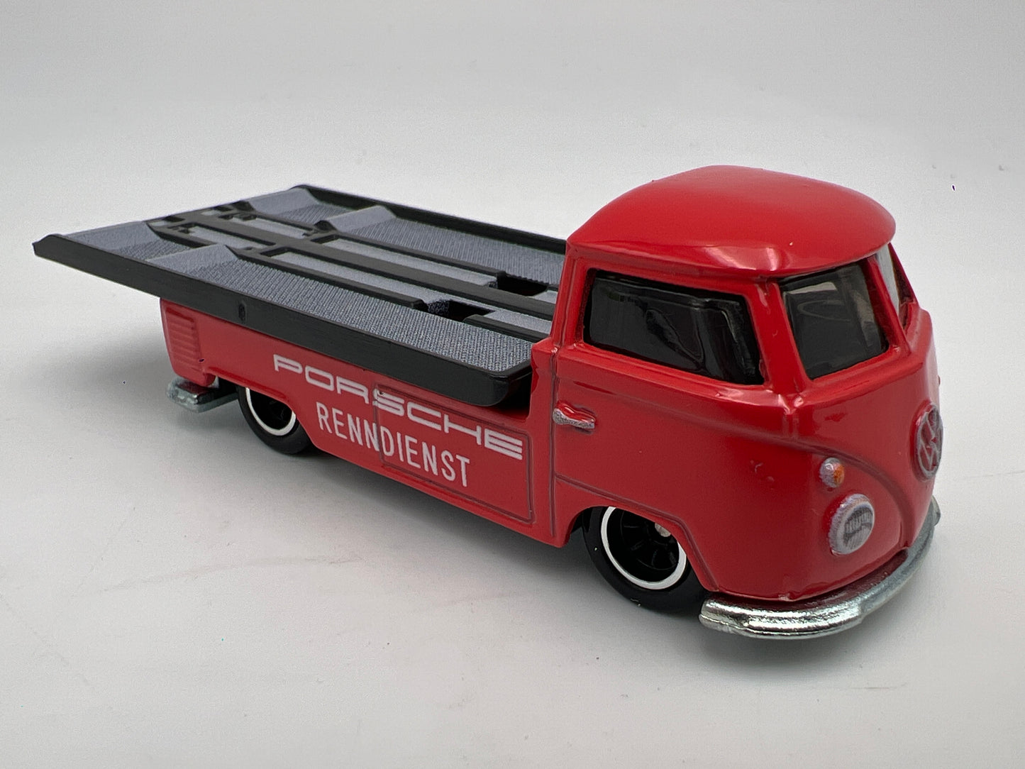 Hot Wheels 1/64 Premium Diorama Set Volkswagen Porsche Transporter T1 Pickup Red Loose