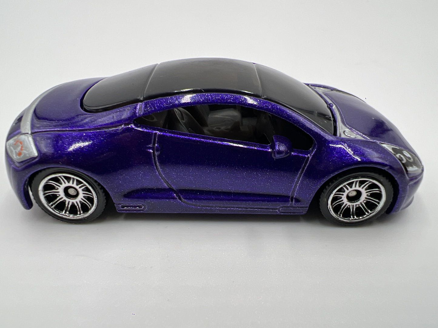 Matchbox 1/64 Mitsubishi Eclipse Purple Loose