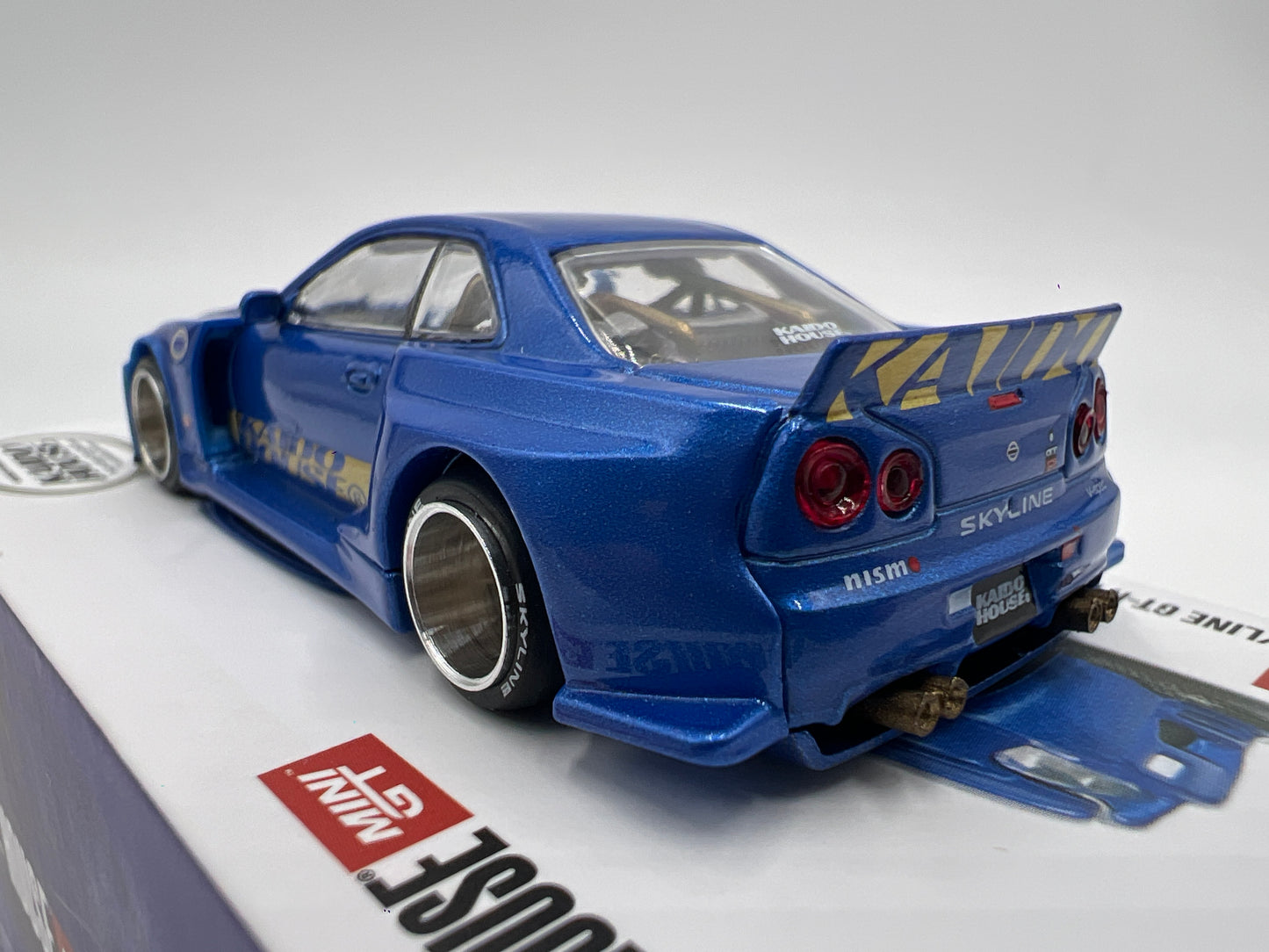Mini GT Kaido House #158 Nissan Skyline GT-R R34 Kaido Works Shinjuku V2 Blue