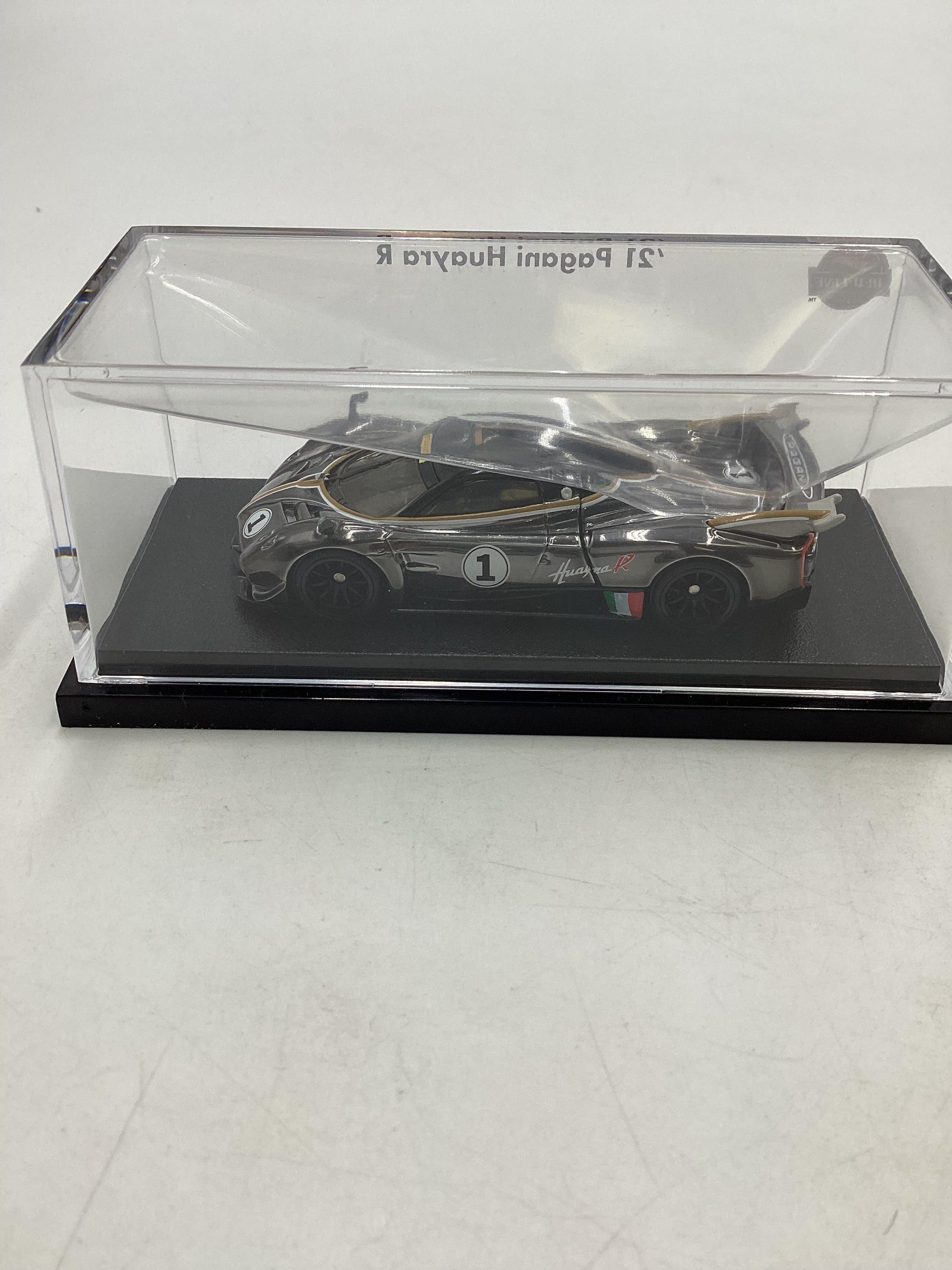 2024 Hot Wheels RLC Exclusive 21 Pagani Huayra R – carolinasdiecast
