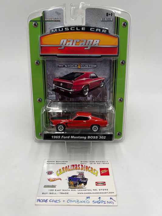 Greenlight Muscle Car Garage Series 6 1969 Ford Mustang Boss 302 Red 176C