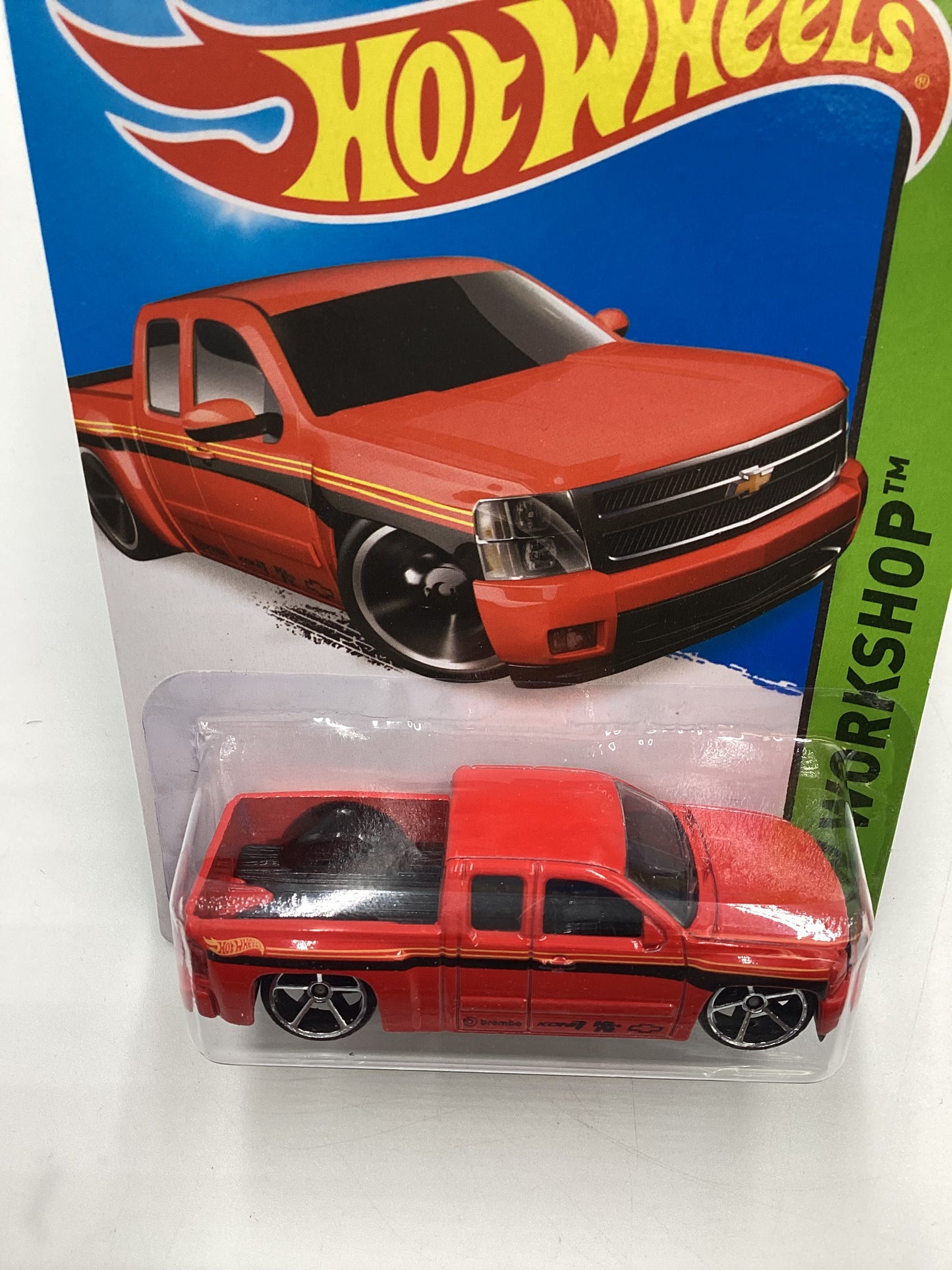 2015 Hot Wheels #249 Chevy Silverado Red 15A