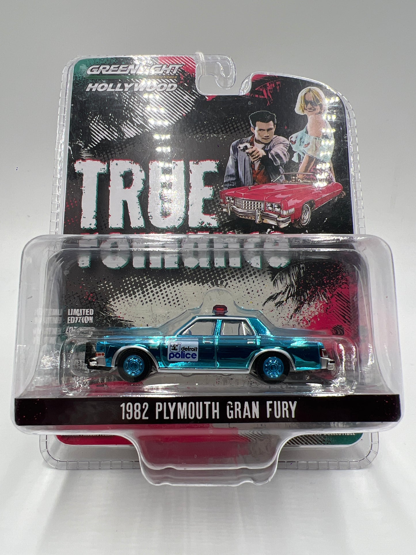 Greenlight Hollywood Series 43 True Romance Walmart CHASE 1982 Plymouth Gran Fury Chrome Blue