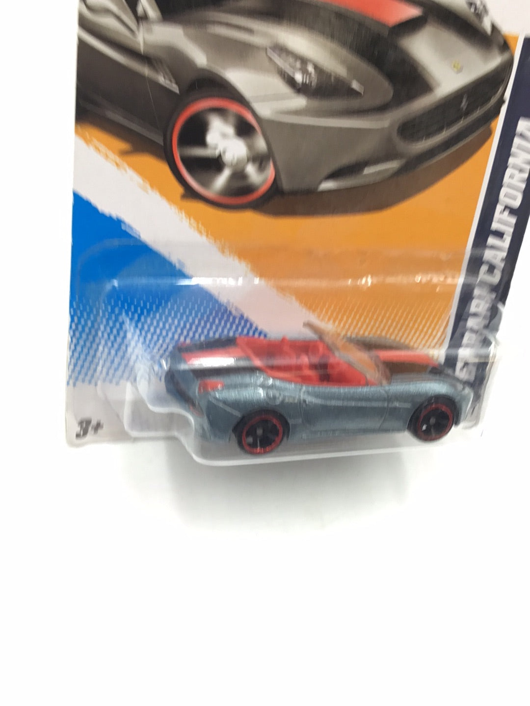 2012 Hot wheels #127 Ferrari California LL6