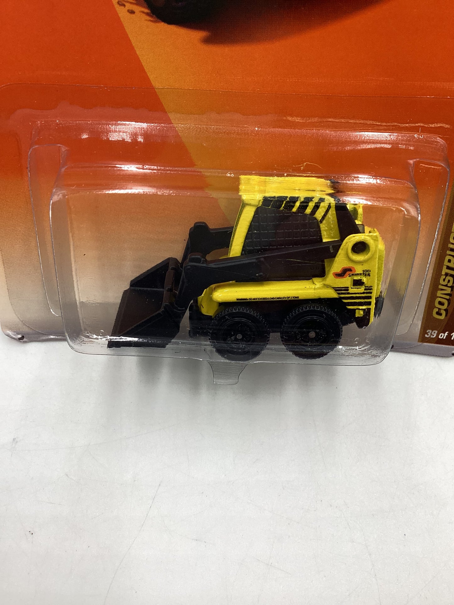 Matchbox 2010 #39 Construction Skidster Yellow 206E