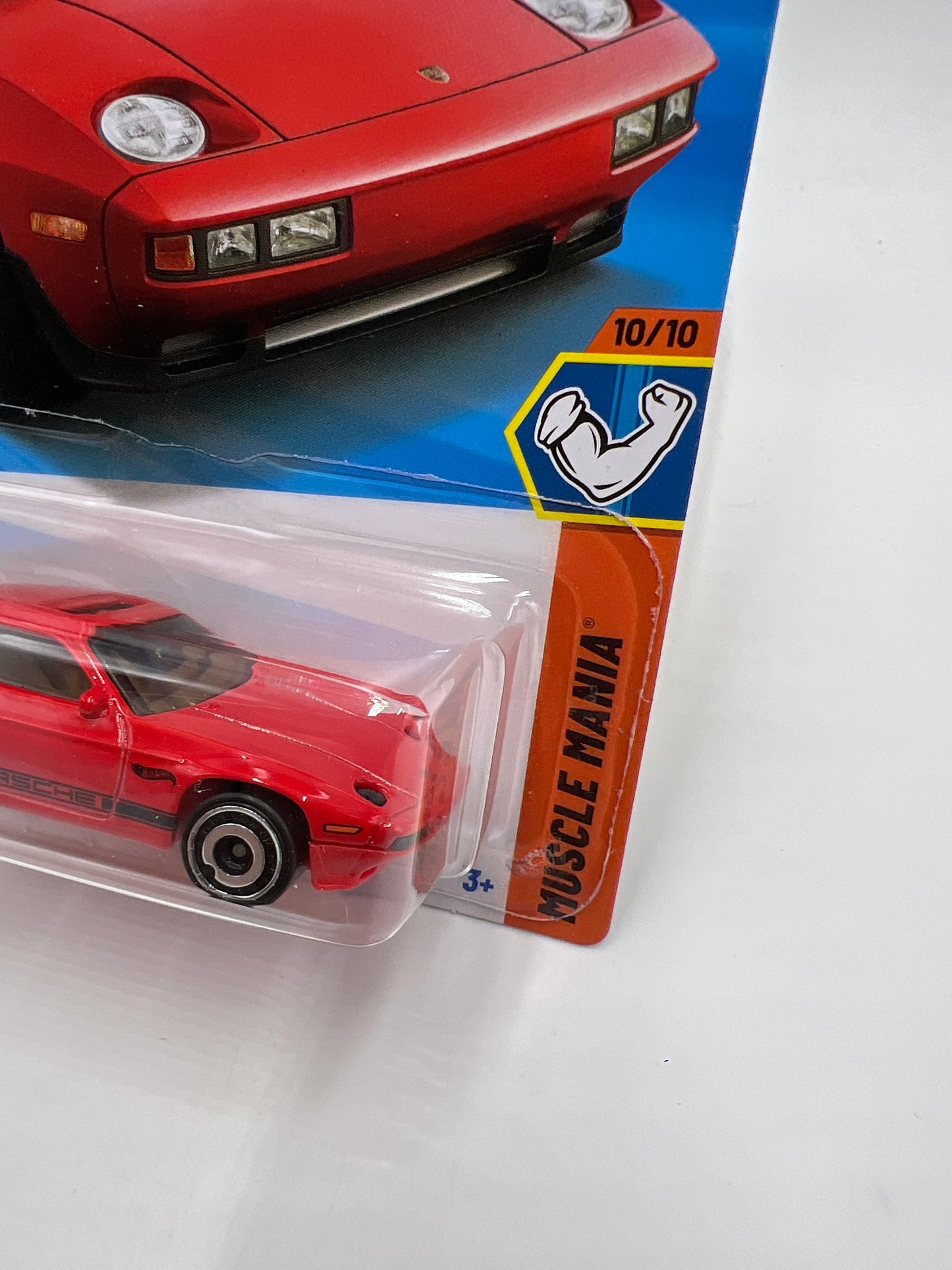 2025 Hot Wheels P Case Muscle Mania #250 1983 Porsche 928S Red 98C