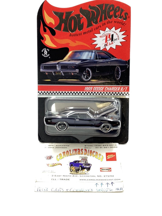 Hot Wheels redline club RLC 1969 Dodge Charger R/T real riders black #12377/17500 with protector