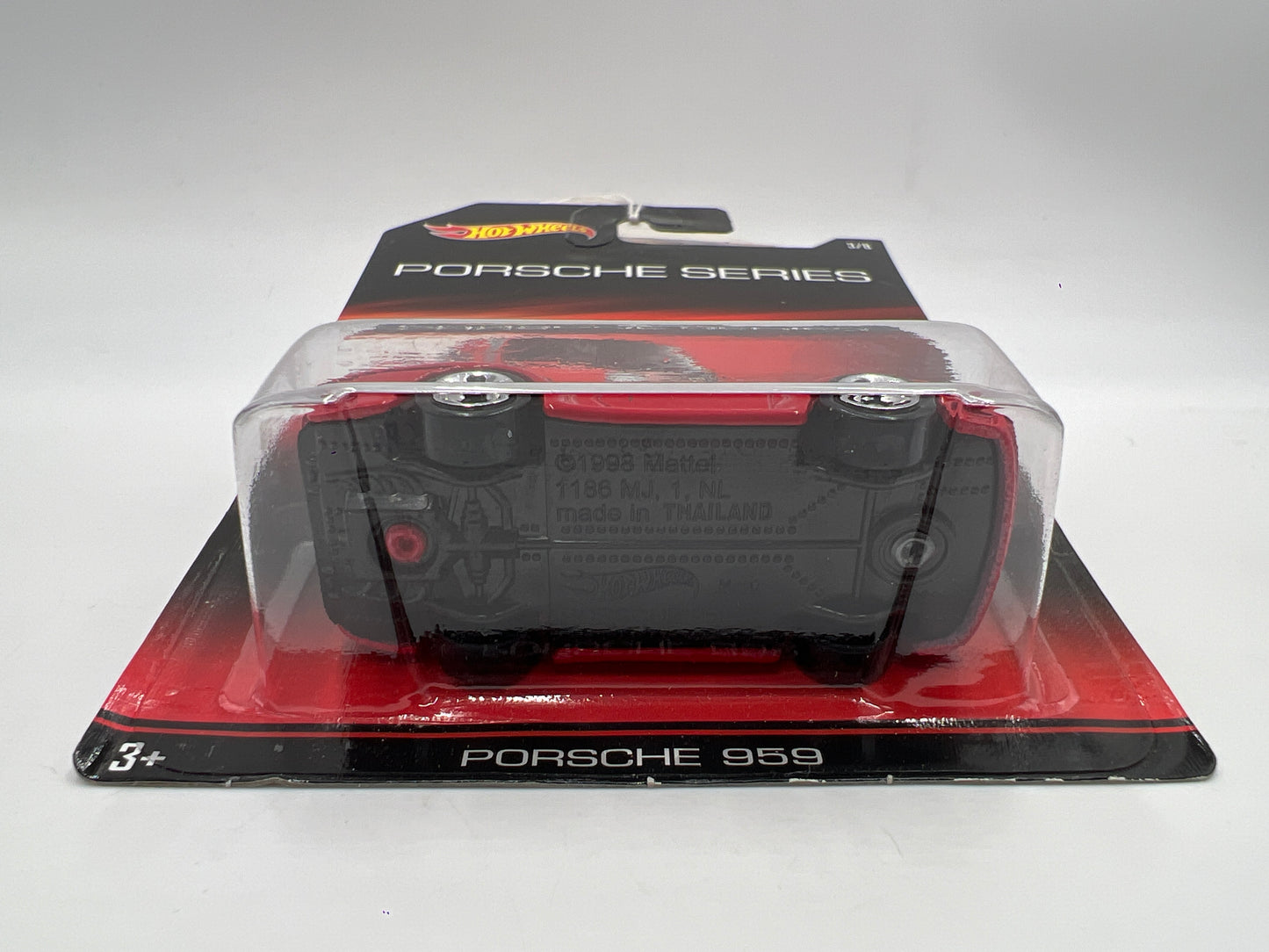 2015 Hot Wheels Walmart Exclusive Porsche Series #3 Porsche 959 Red SR