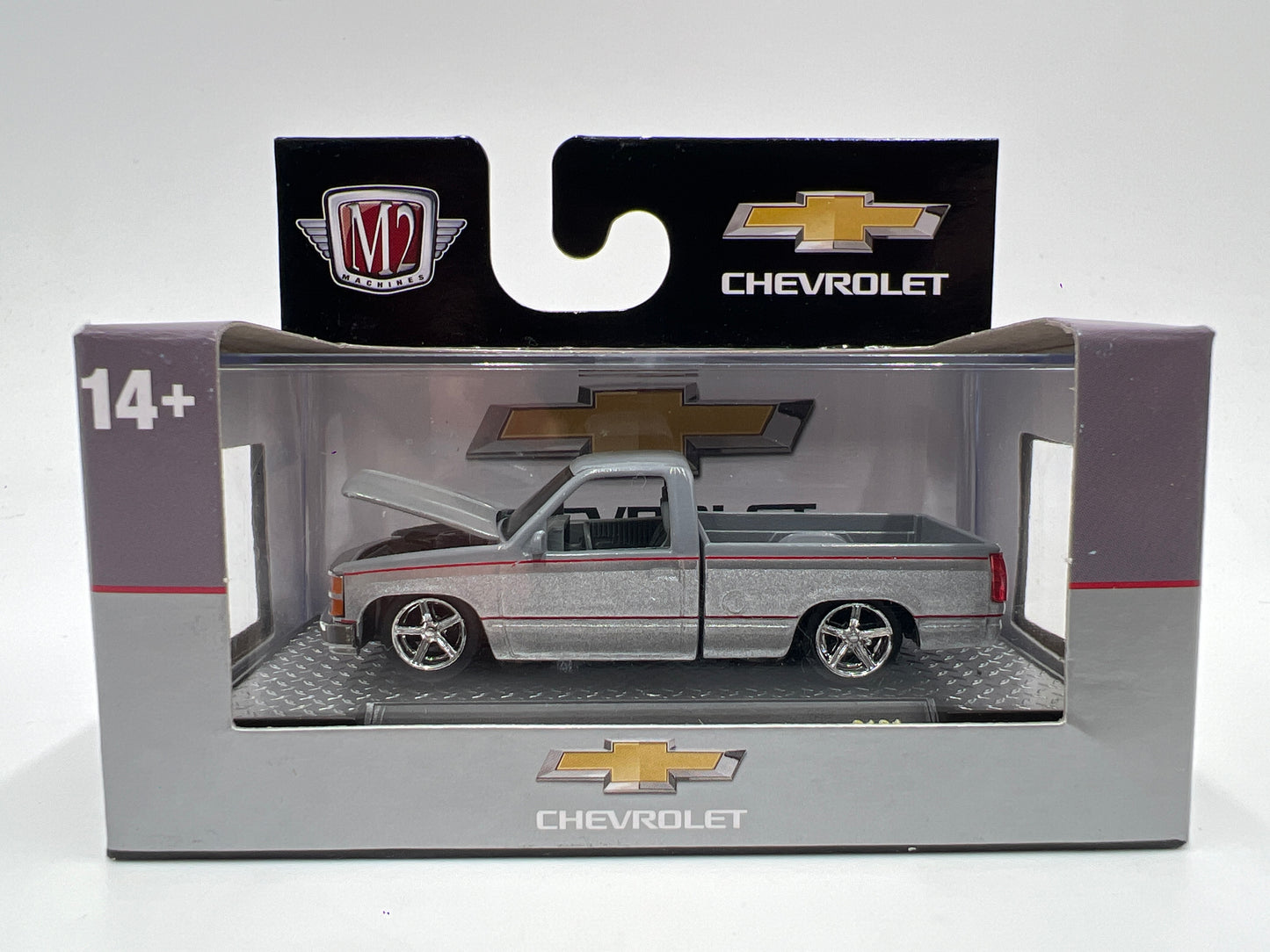 M2 Machines Target Exclusive 1990 Chevrolet C1500 Silverado Silver S131