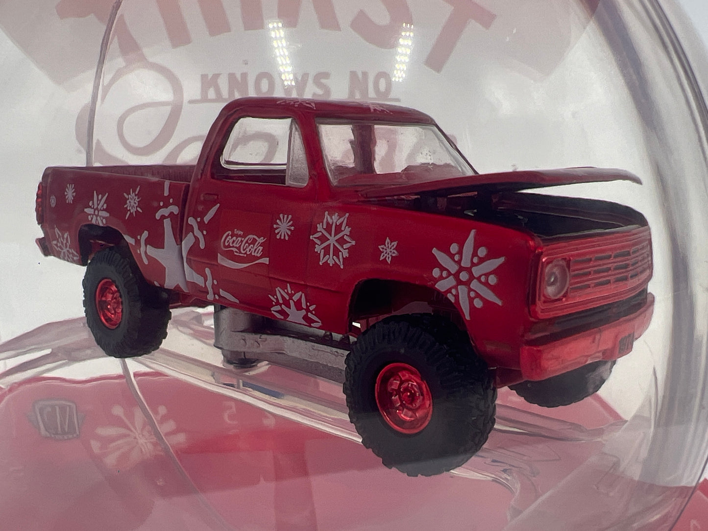 2025 M2 Machines Coca Cola Holiday Christmas Ornaments CHASE 1974 Dodge W200 Power Wagon Red