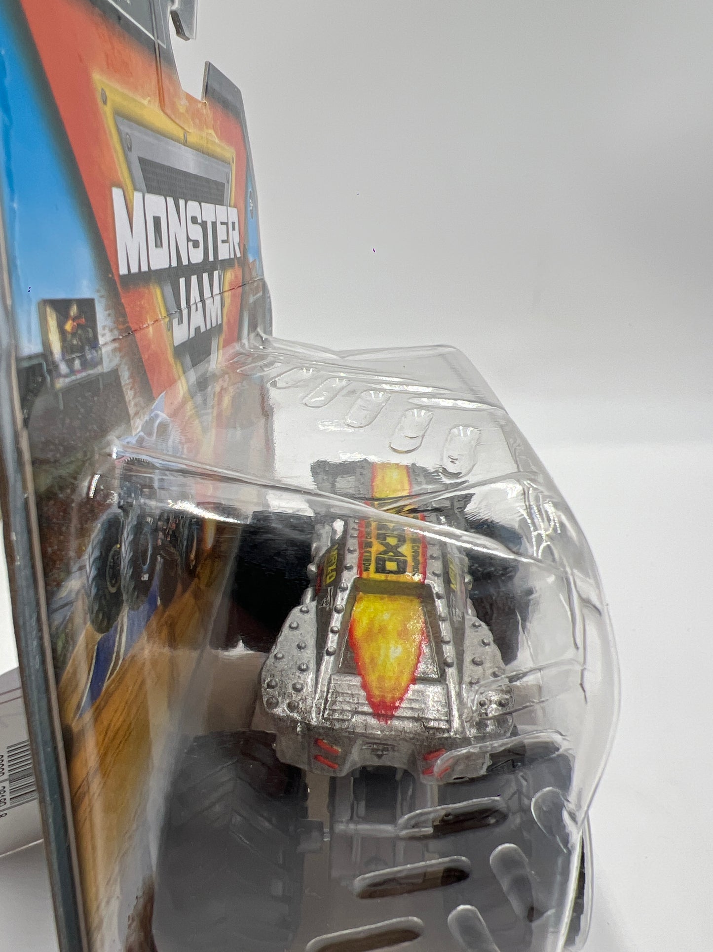 Monster Jam Series 30 Max-D Bad Card 125H