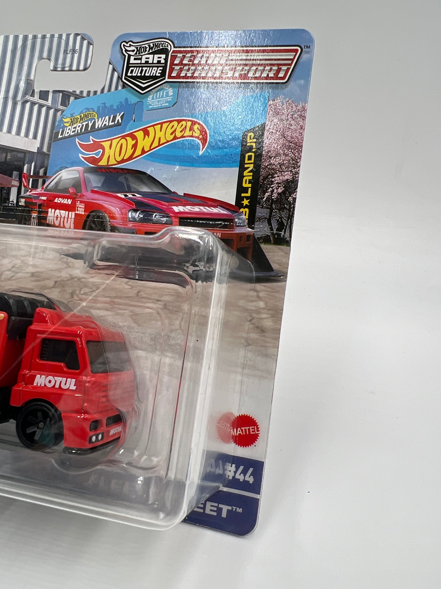 Hot Wheels Team Transport #44 Motul LB-ER34 Super Silhouette Nissan Skyline & Fleet Street W/Protector