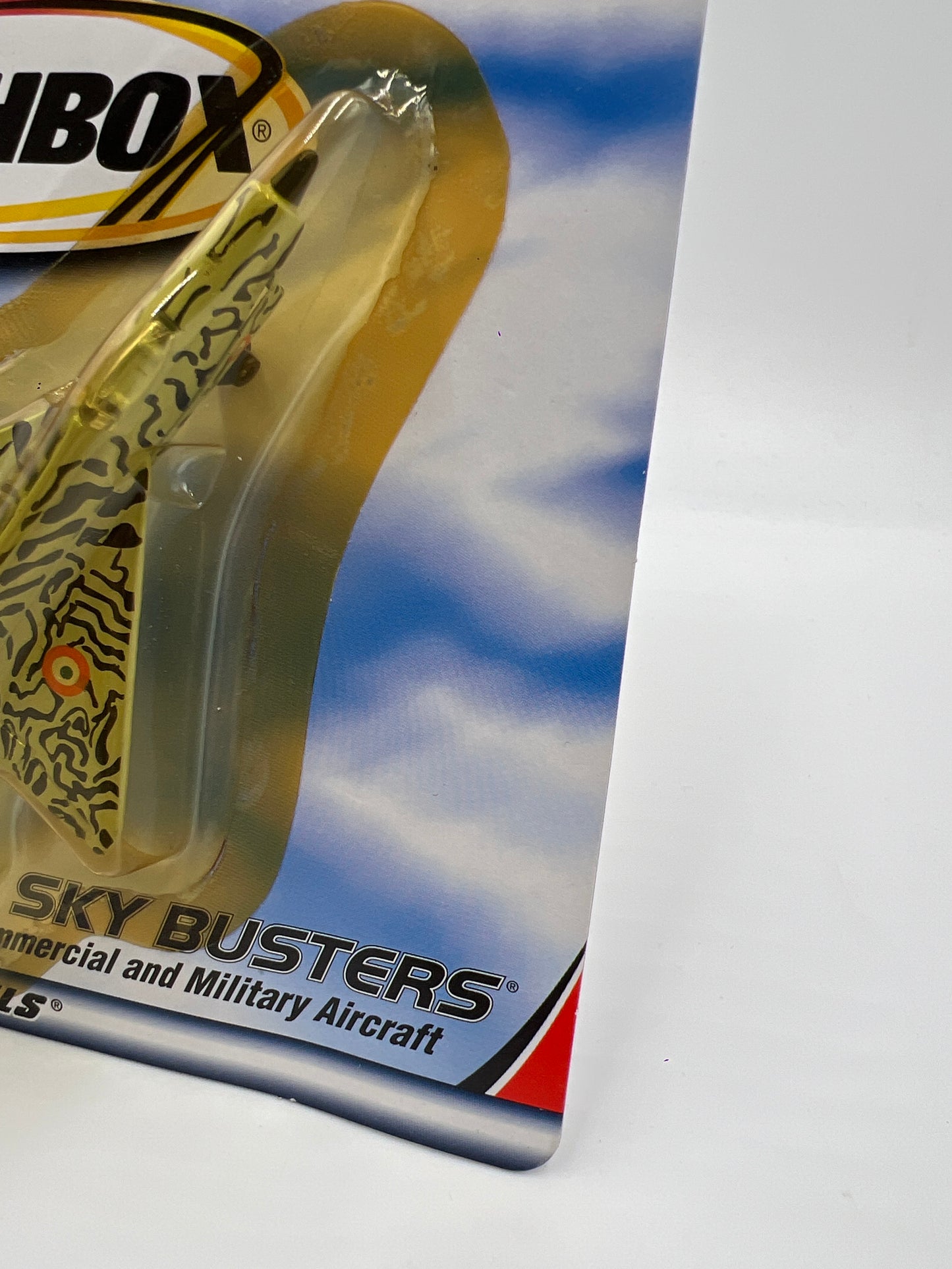 Matchbox Sky Busters Mig-21 Striped Yellow Blister WW7