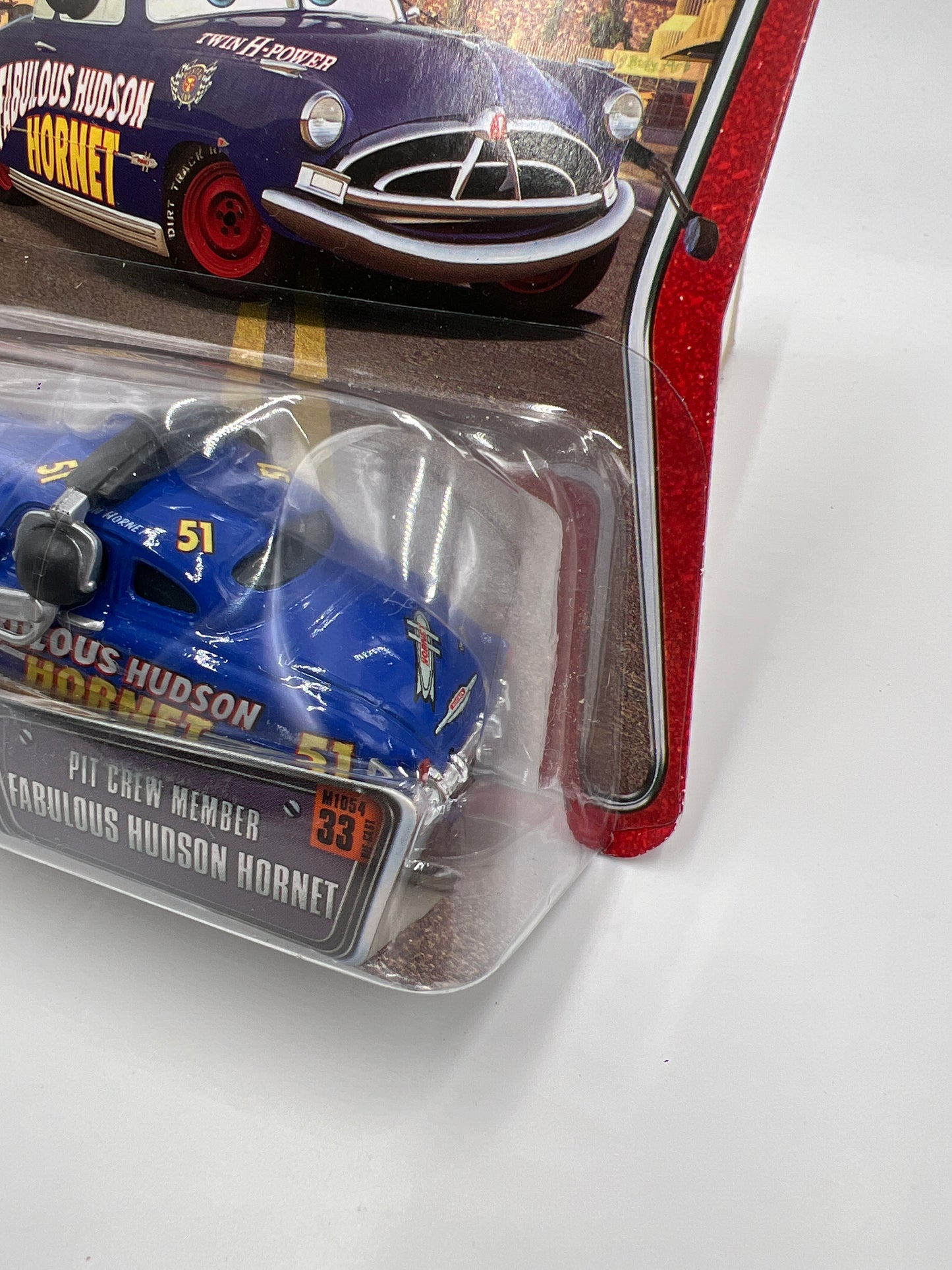 Disney Pixar The World Of Cars #33 Pit Crew Member Fabulous Hudson Hornet Blue 140A