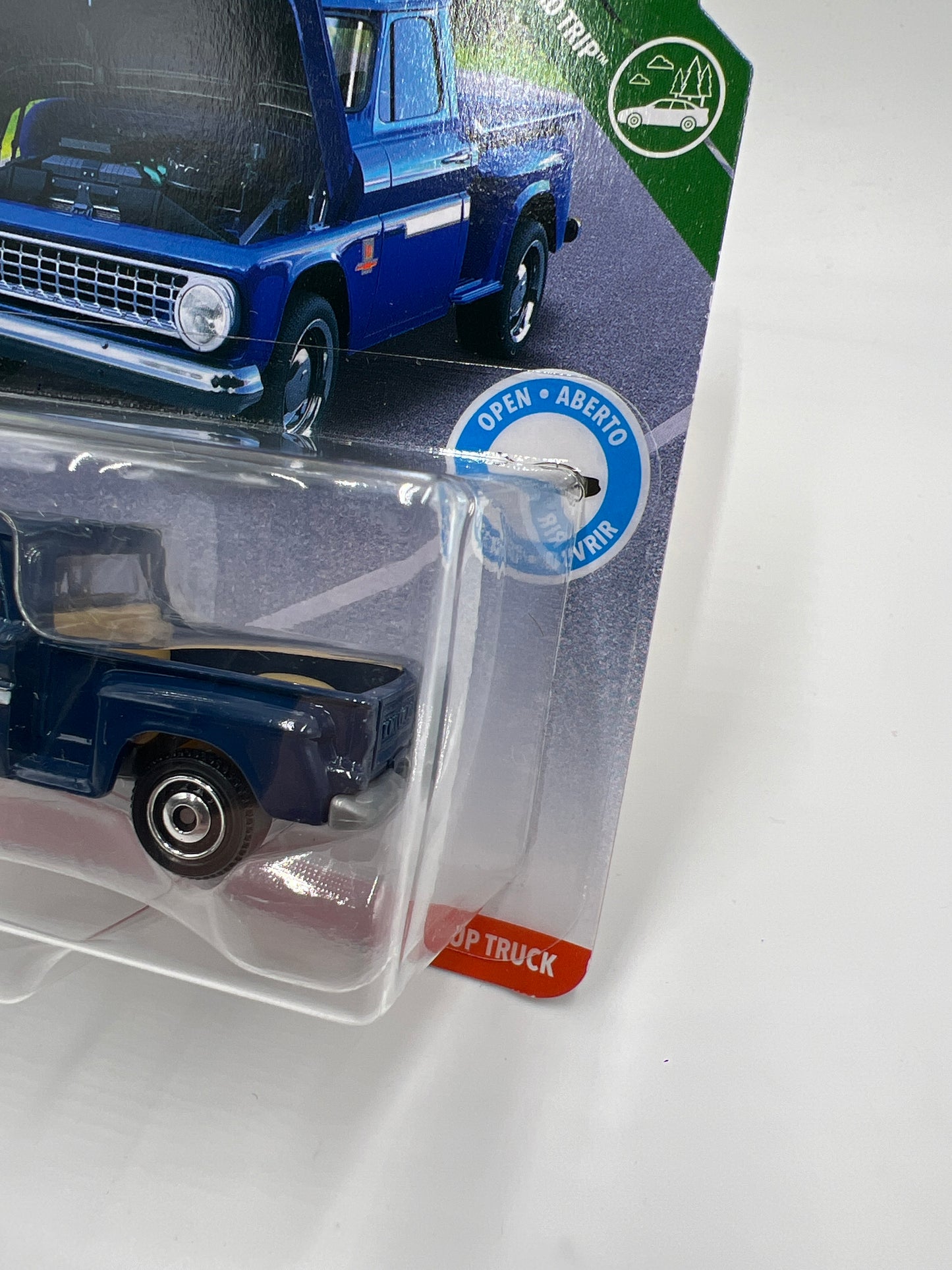 Matchbox Moving Parts MBX Road Trip 63 Chevy C10 Pickup Truck Blue 165E