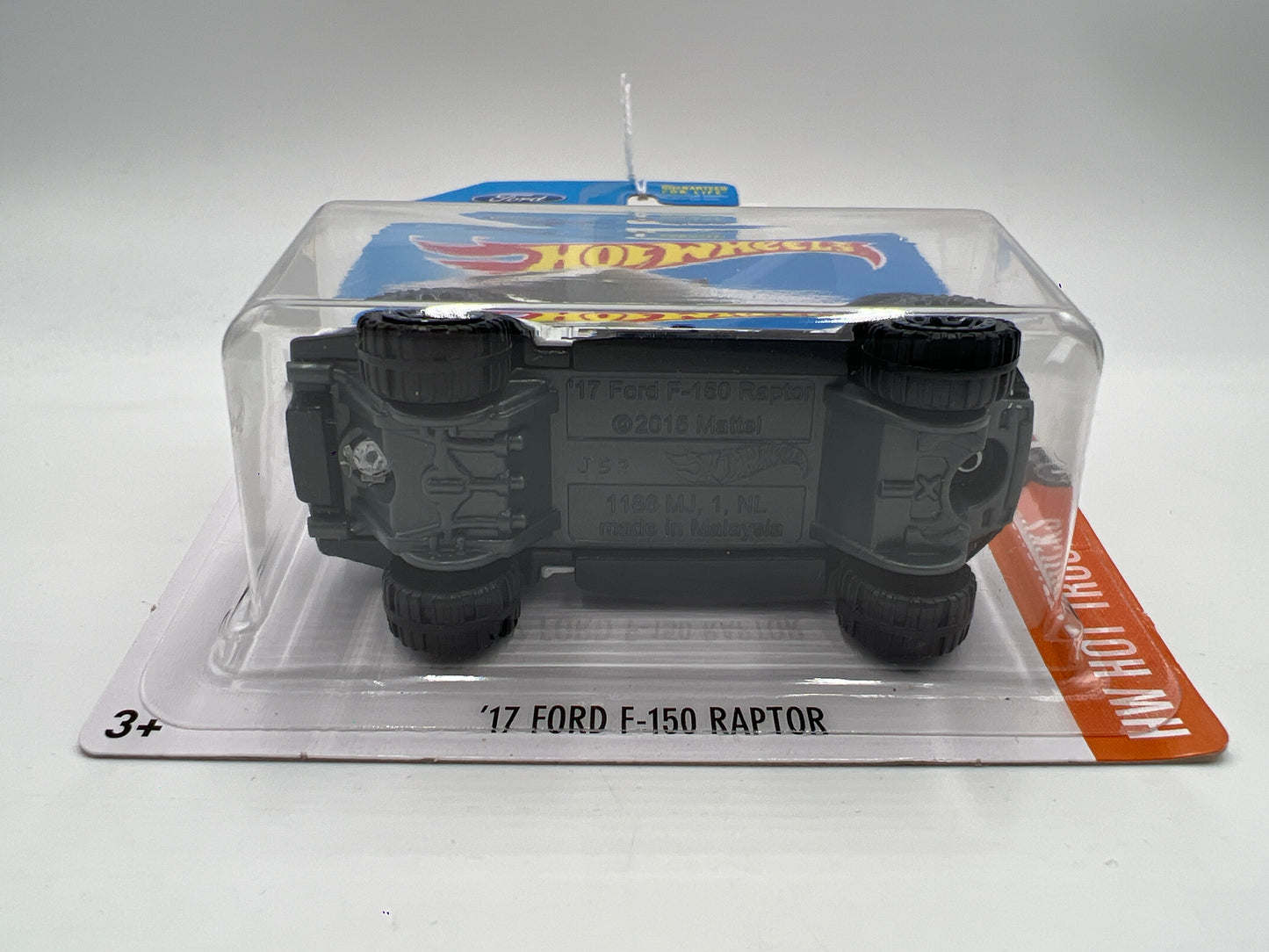 Hot Wheels Hot Trucks #129 17 Ford F-150 Raptor White 34B