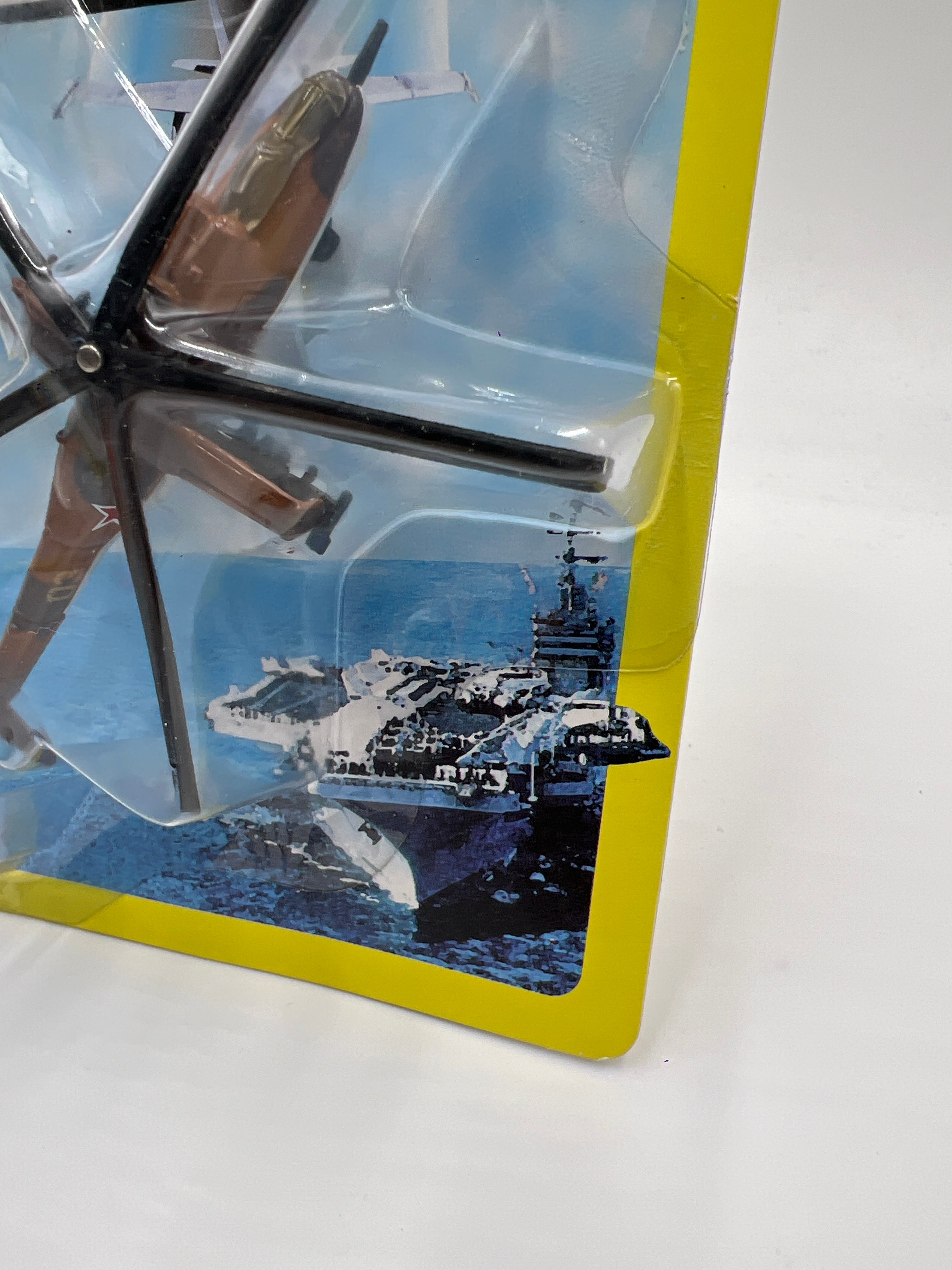 Matchbox Military The Feel Of Real Steel #3 Russian Hind-D