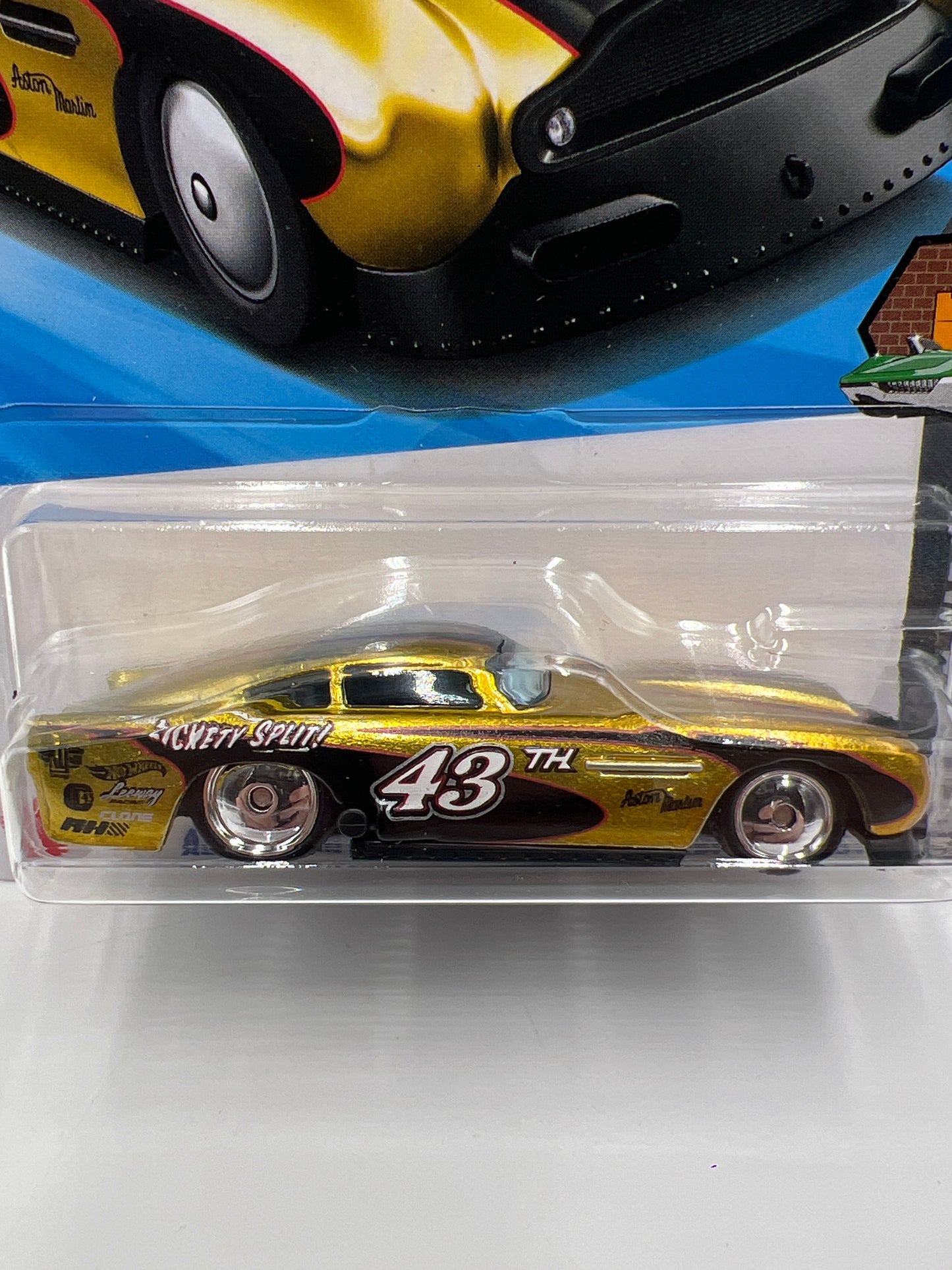 2025 Hot Wheels Factory Sealed Super Treasure Hunt #107 Aston Martin DB4GT High-Speed Edition Gold W/Protector