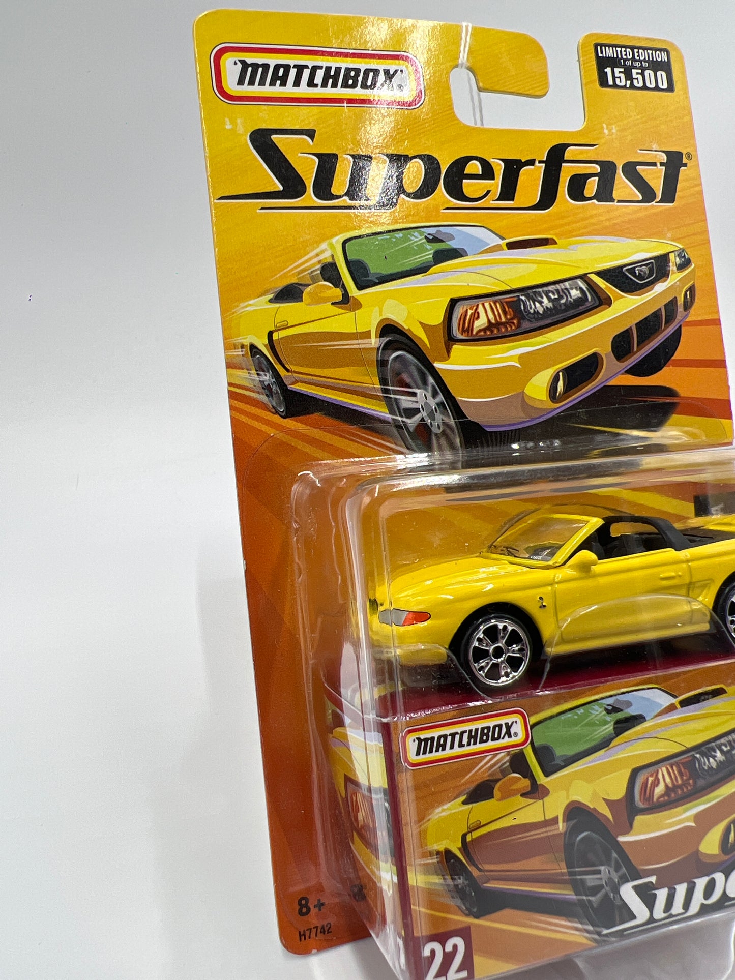 Matchbox Superfast #22 Ford SVT Mustang Cobra Yellow 169M