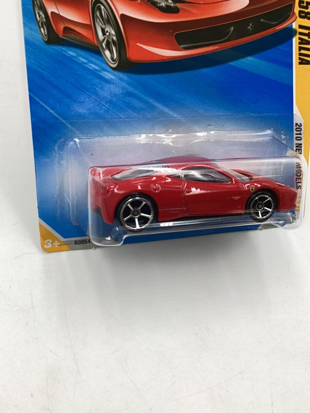 2010 Hot Wheels #34 Ferrari 458 Italia with protector