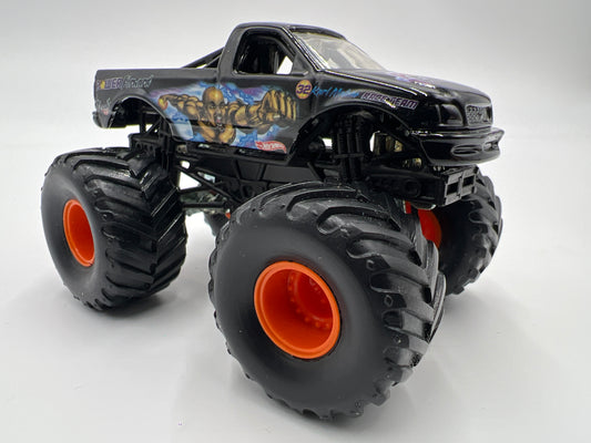 Hot Wheels 1:64 Monster Jam Small Wheel/Metal Base Power Forward #32 Loose