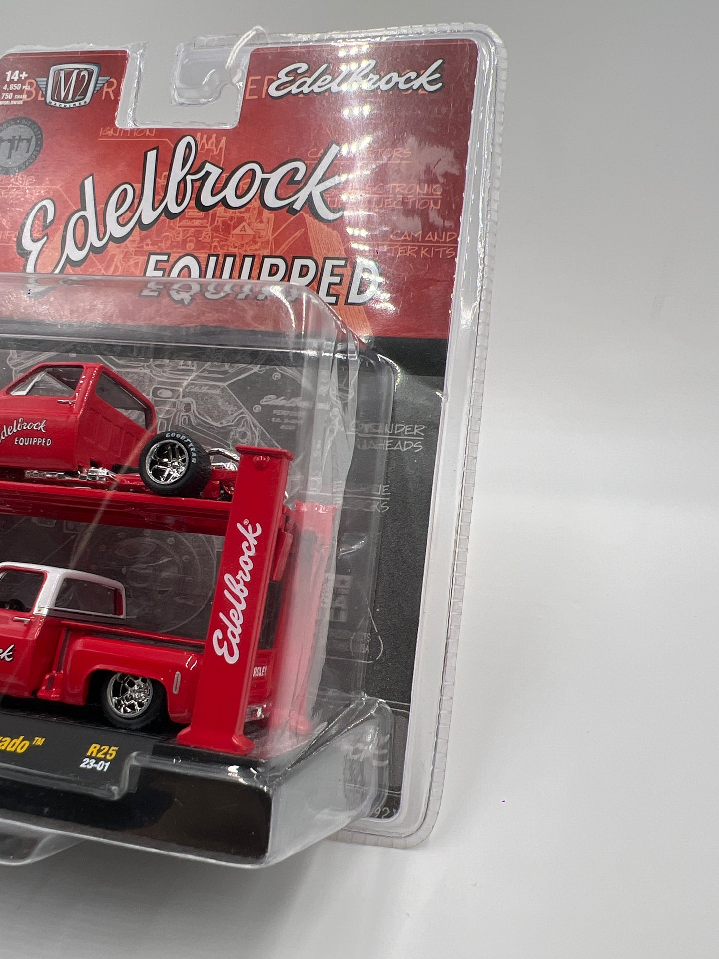 M2 Machines Auto-Lift 2 Pack Edelbrock 1979 Chevrolet Silverado Red R25