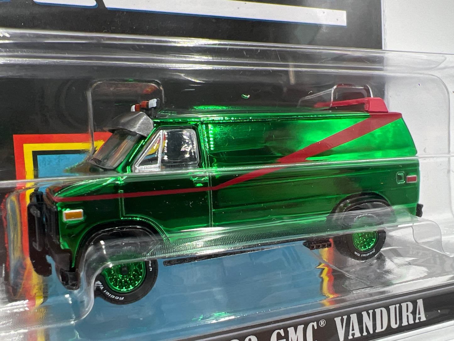 Greenlight Hollywood Series 19 The A Team CHASE B.A.s 1983 GMC Vandura Chrome Green