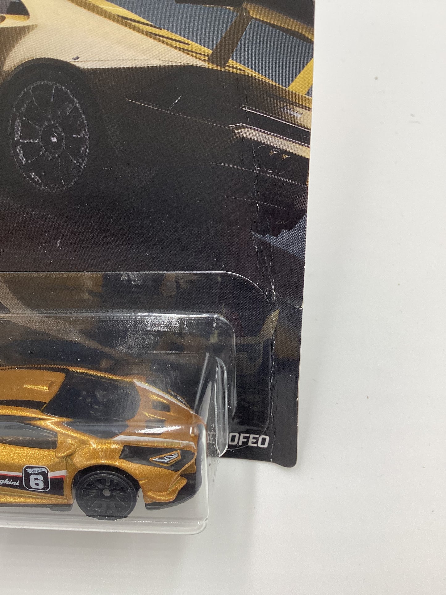 2019 Hot Wheels Exotics Series #6 Lamborghini Huracan LP 620-2 Super Trofeo *Bad Card* 156H