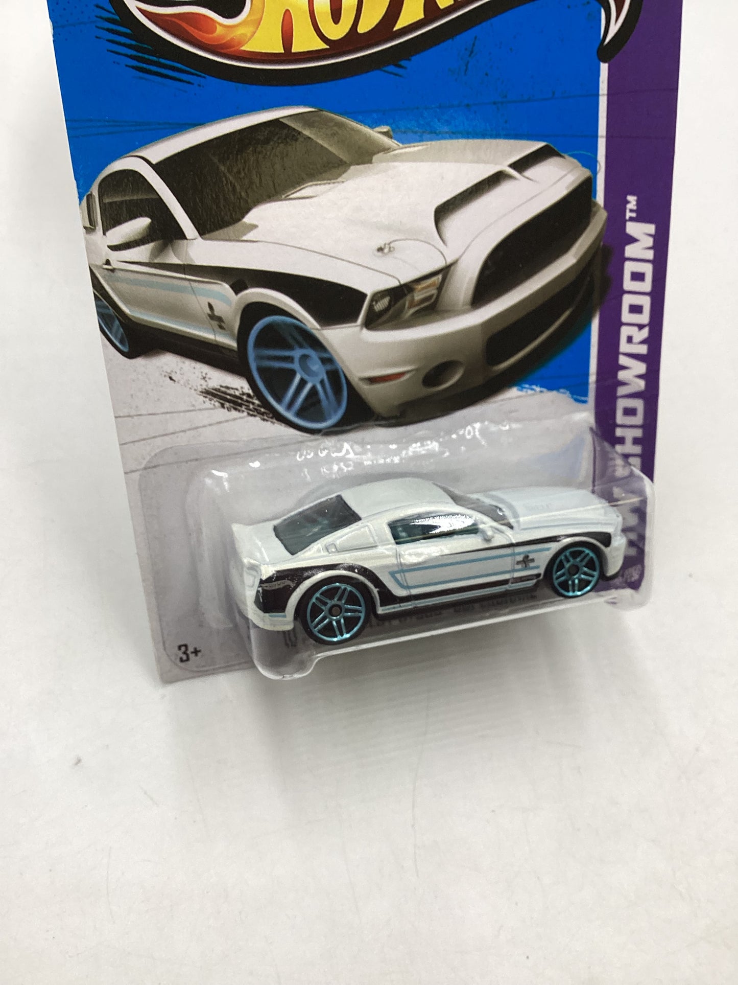 2013 Hot Wheels #155 10 Ford Shelby GT500 Supersnake White 22D