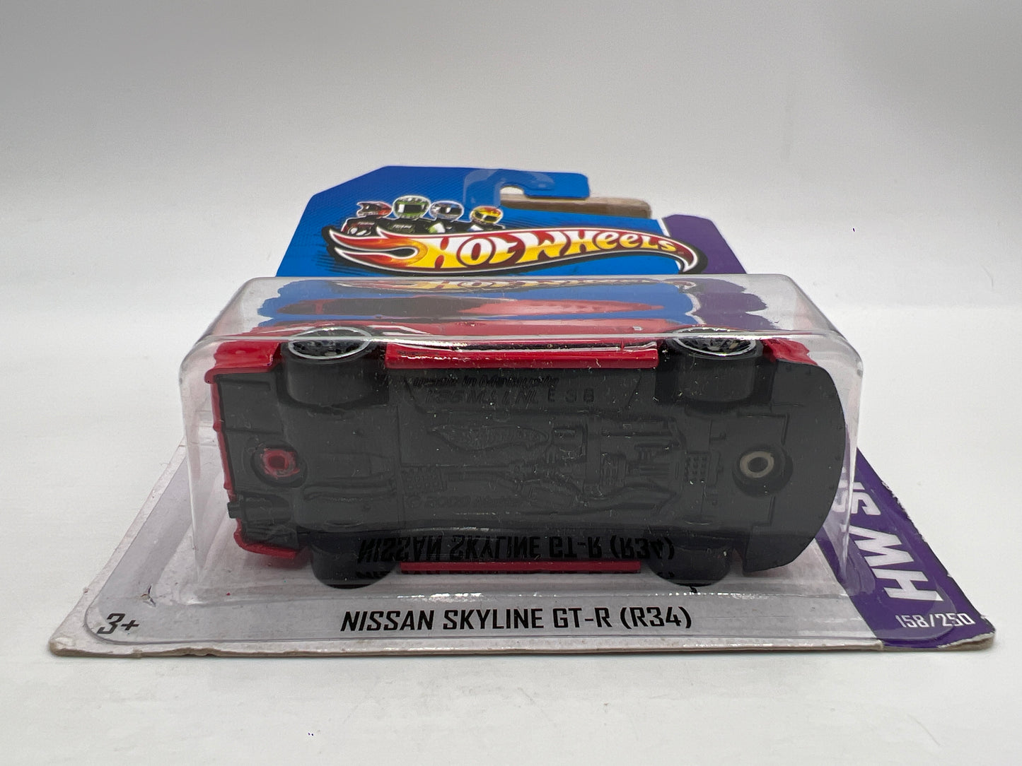 2013 Hot Wheels Showroom #158 Nissan Skyline GT-R R34 Red W/Protector