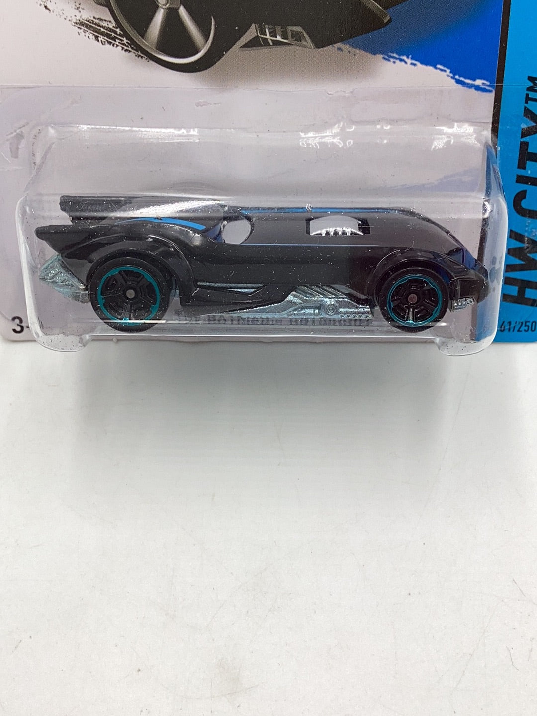 2014 Hot wheels #61 The Batman Batmobile 118I