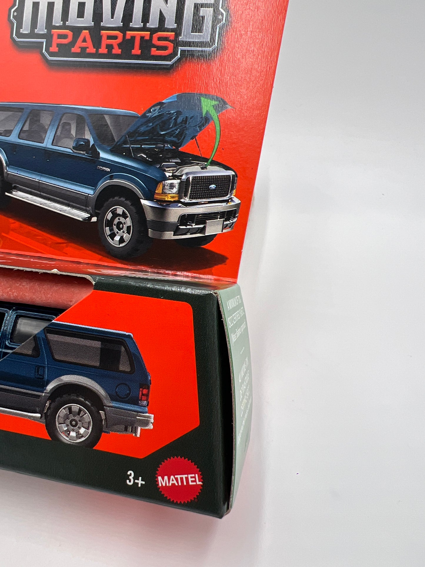 2025 Matchbox Moving Parts #50 2004 Ford Excursion Blue