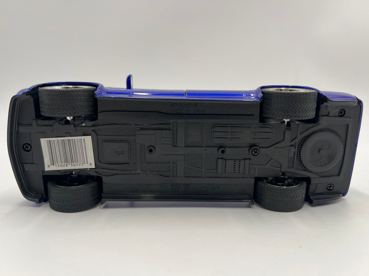 Jada 1/24 Scale Dub City 2000 Chevrolet S-10 Blue Loose