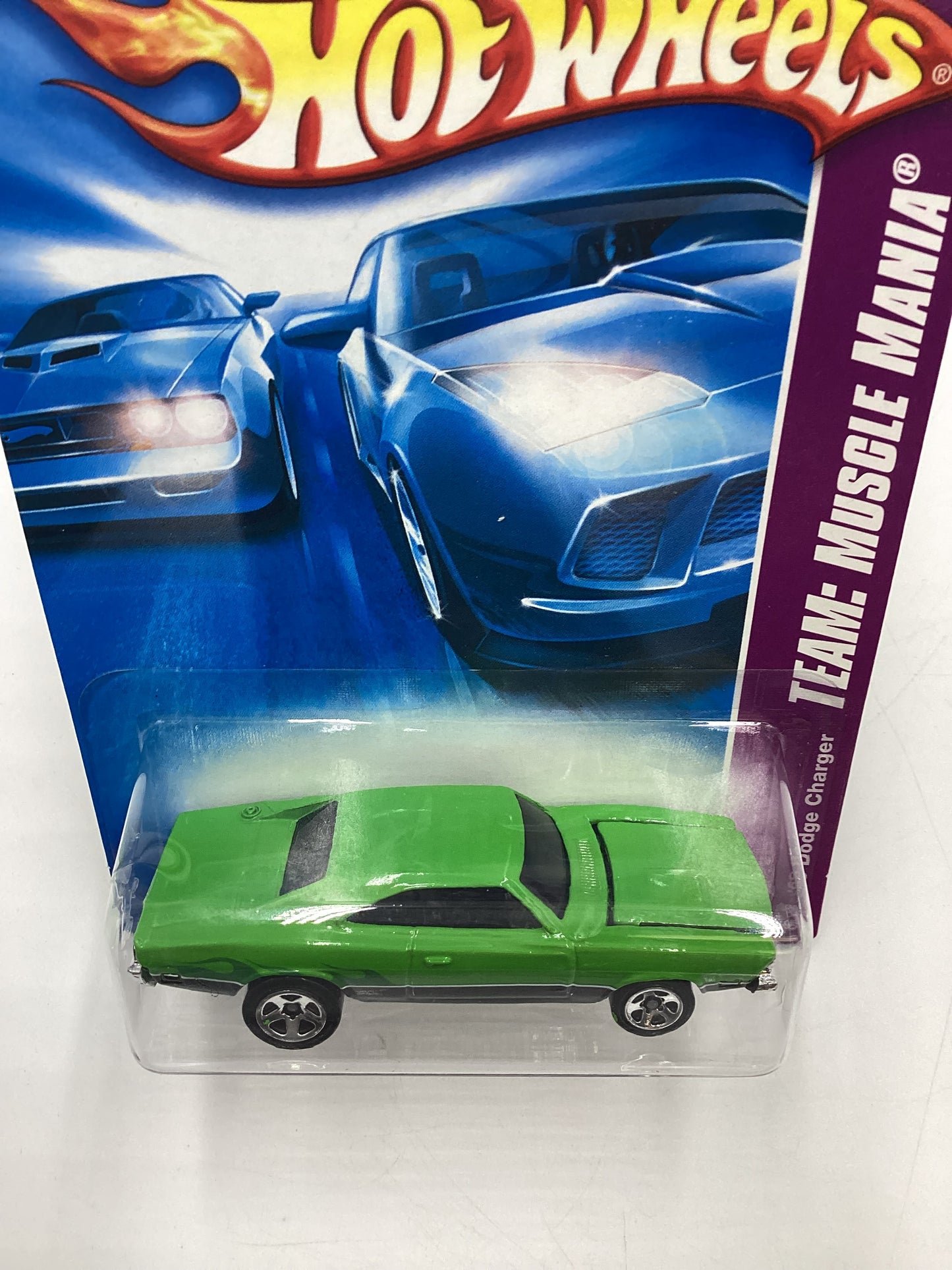 2008 Hot Wheels HW Team Muscle Mania #135 69 Dodge Charger Green opening hood 46E