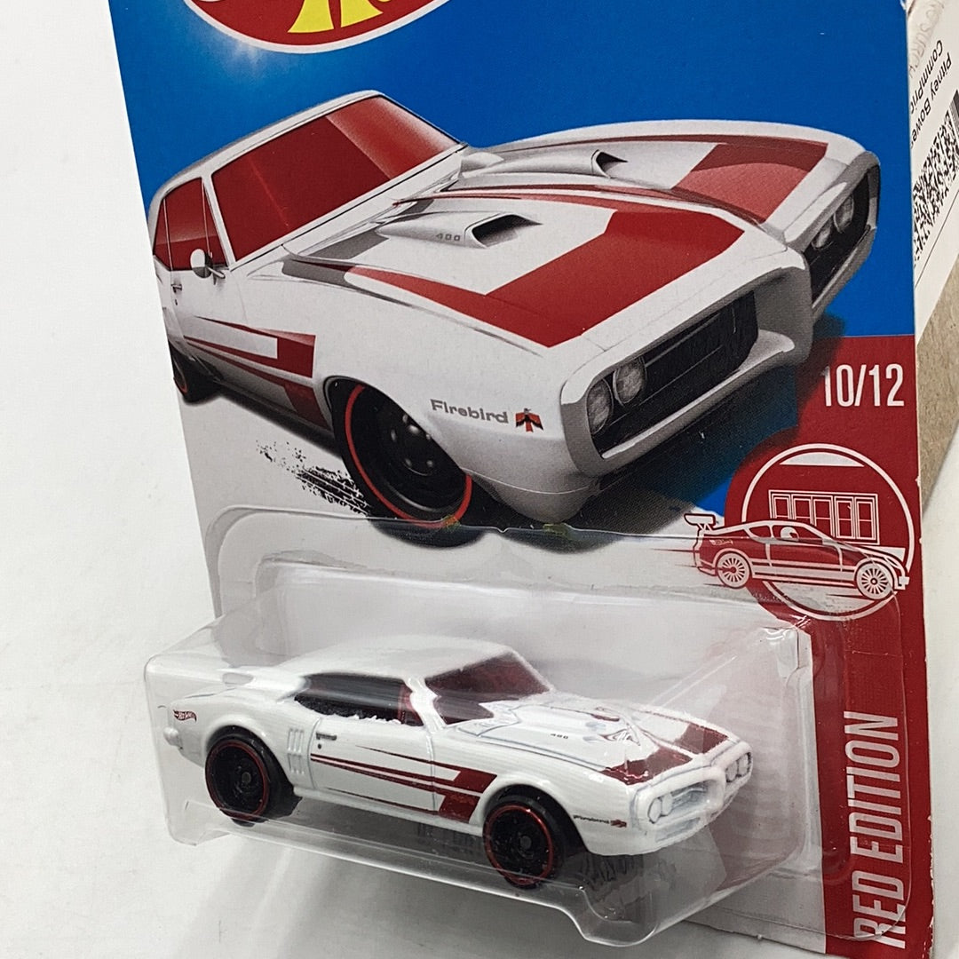 2017 Hot wheels Red edition 67 Pontiac Firebird 400 (card not perfect) 150i