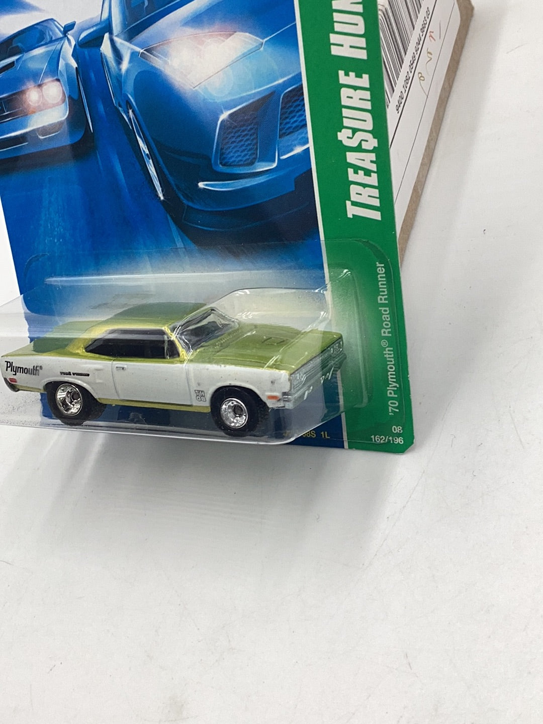 2008 Hot Wheels Super Treasure Hunt 70 Plymouth Roadrunner #162 with protector