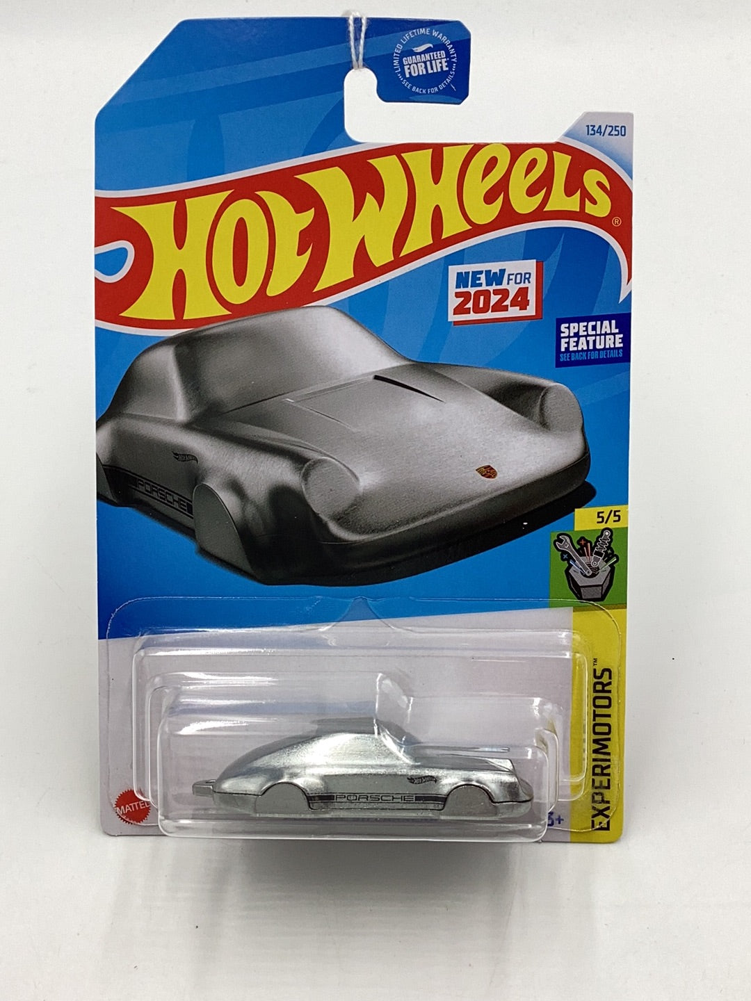 Hot Wheels 2024 F Case #134 Porsche 911 Carrera keychain