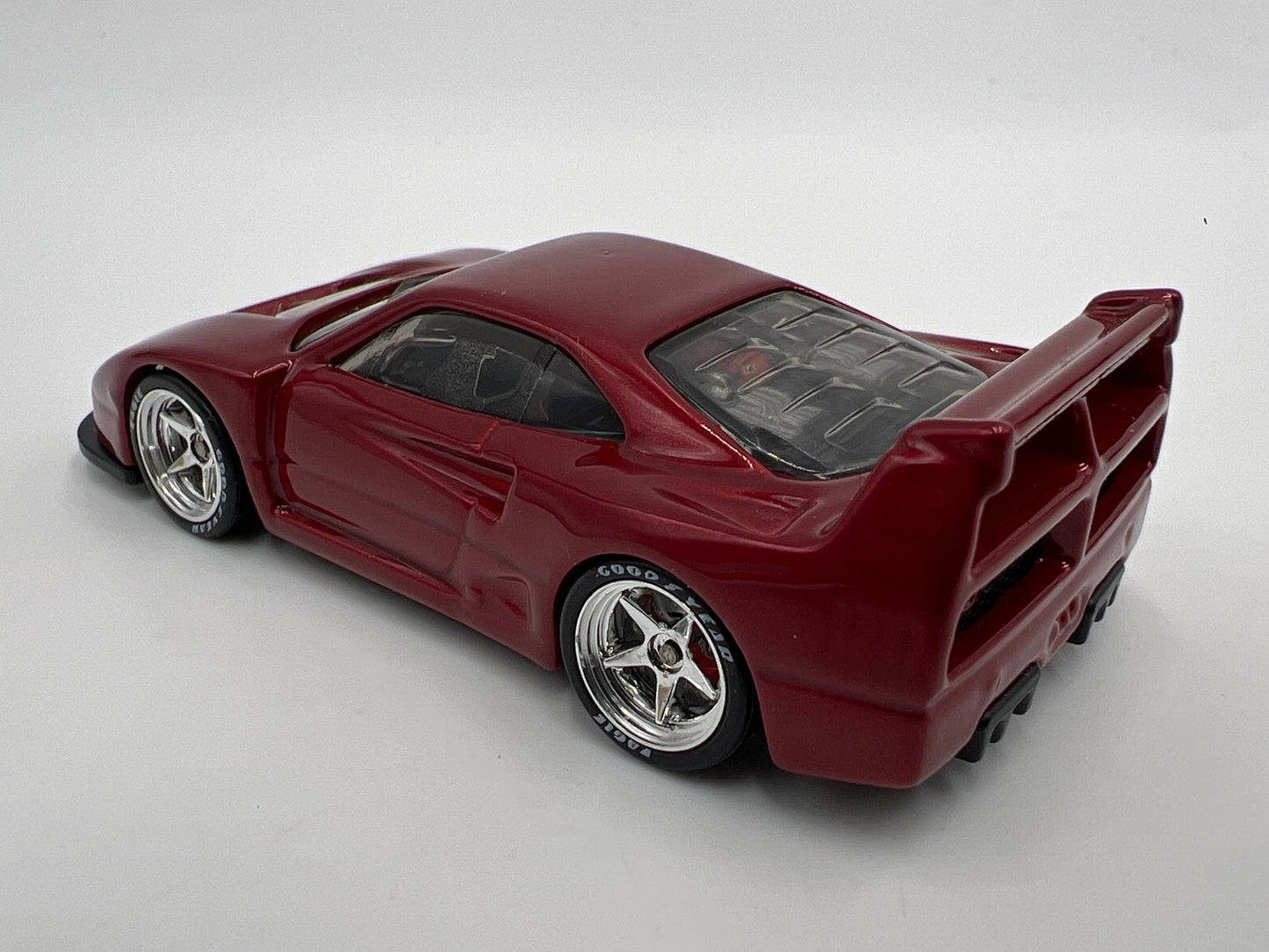 Hot Wheels Full Custom Ferrari F40 Competizione Red Loose