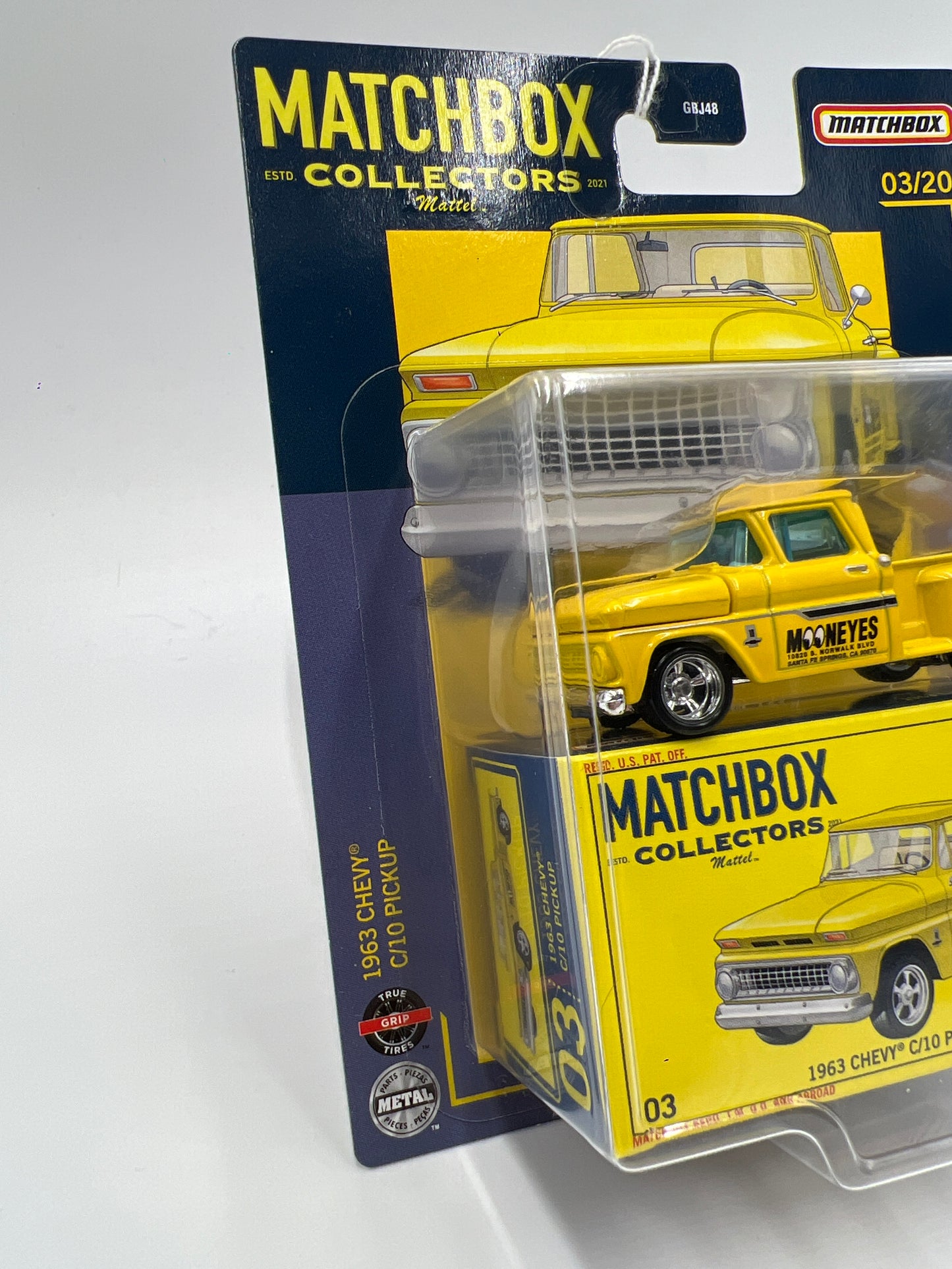 Matchbox Collectors #3 1963 Chevy C/10 Pickup Yellow Mooneyes