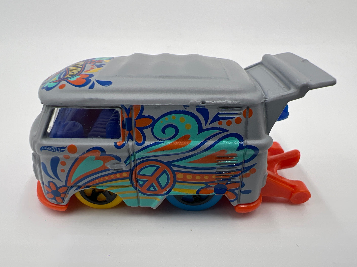 Hot Wheels 1/64 Mainline Kool Kombi Primer Gray Loose