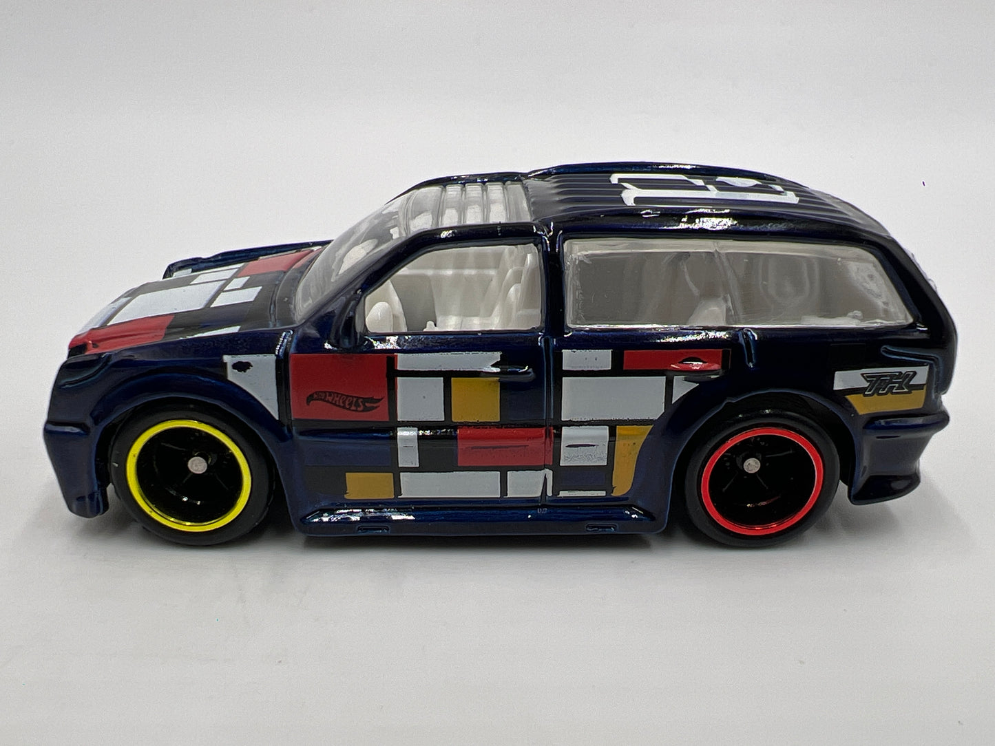 Hot Wheels 1/64 Super Treasure Hunt Boom Box Blue Loose